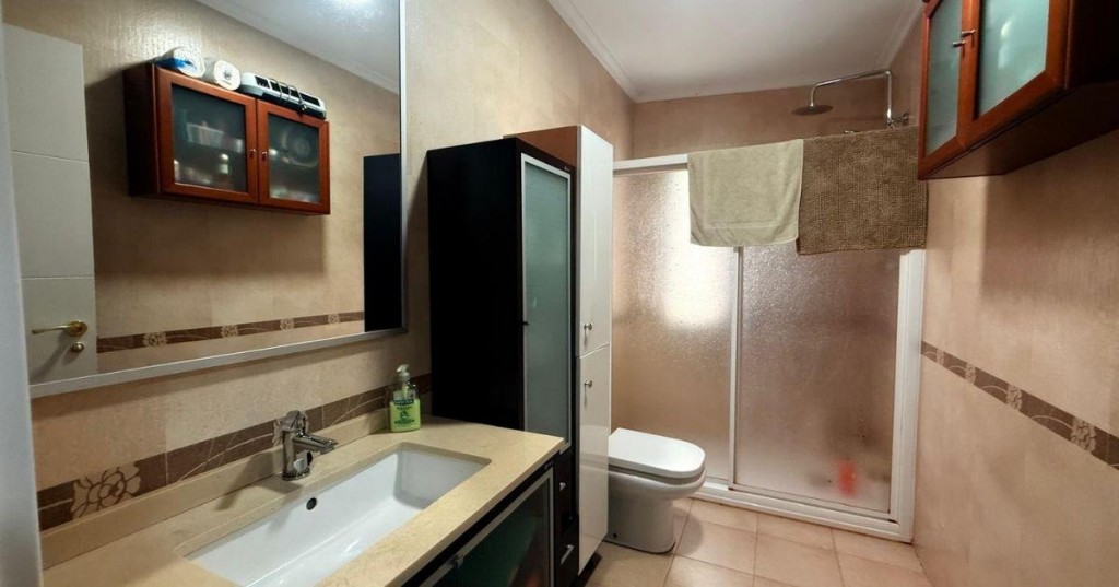 4 Bed, 2 Bath, HouseFor Sale, Villajoyosa, Alicante