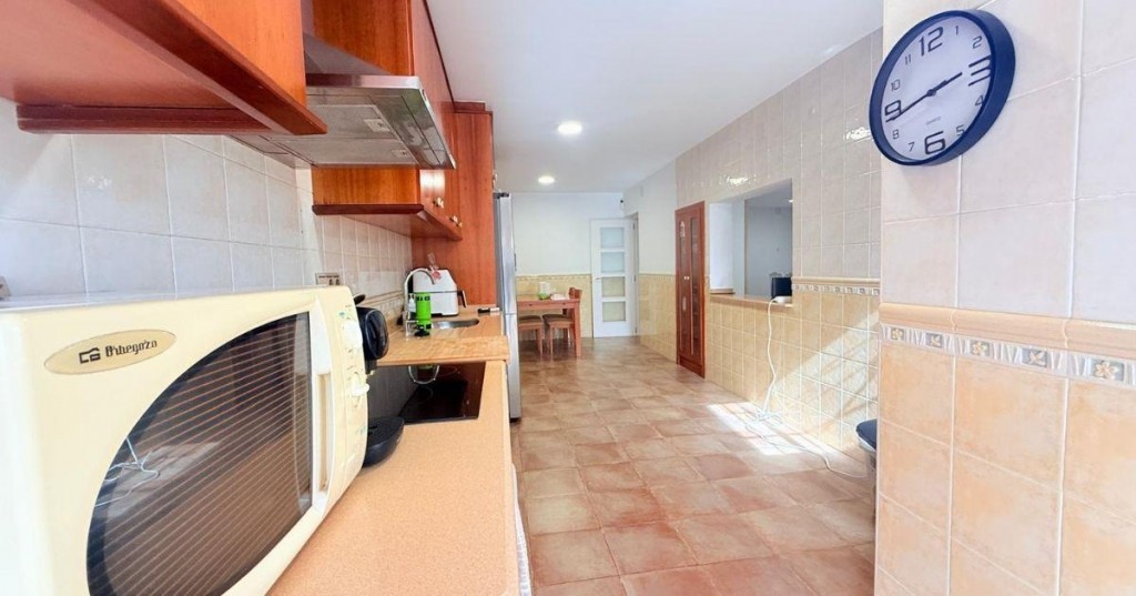 4 Bed, 2 Bath, HouseFor Sale, Villajoyosa, Alicante
