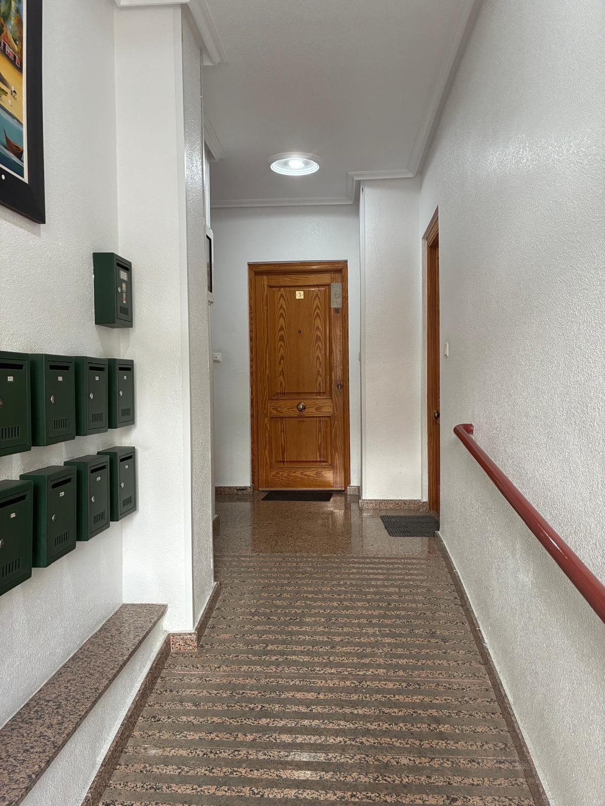 2 Bed, 1 Bath, ApartmentFor Sale, Torrevieja, Alicante