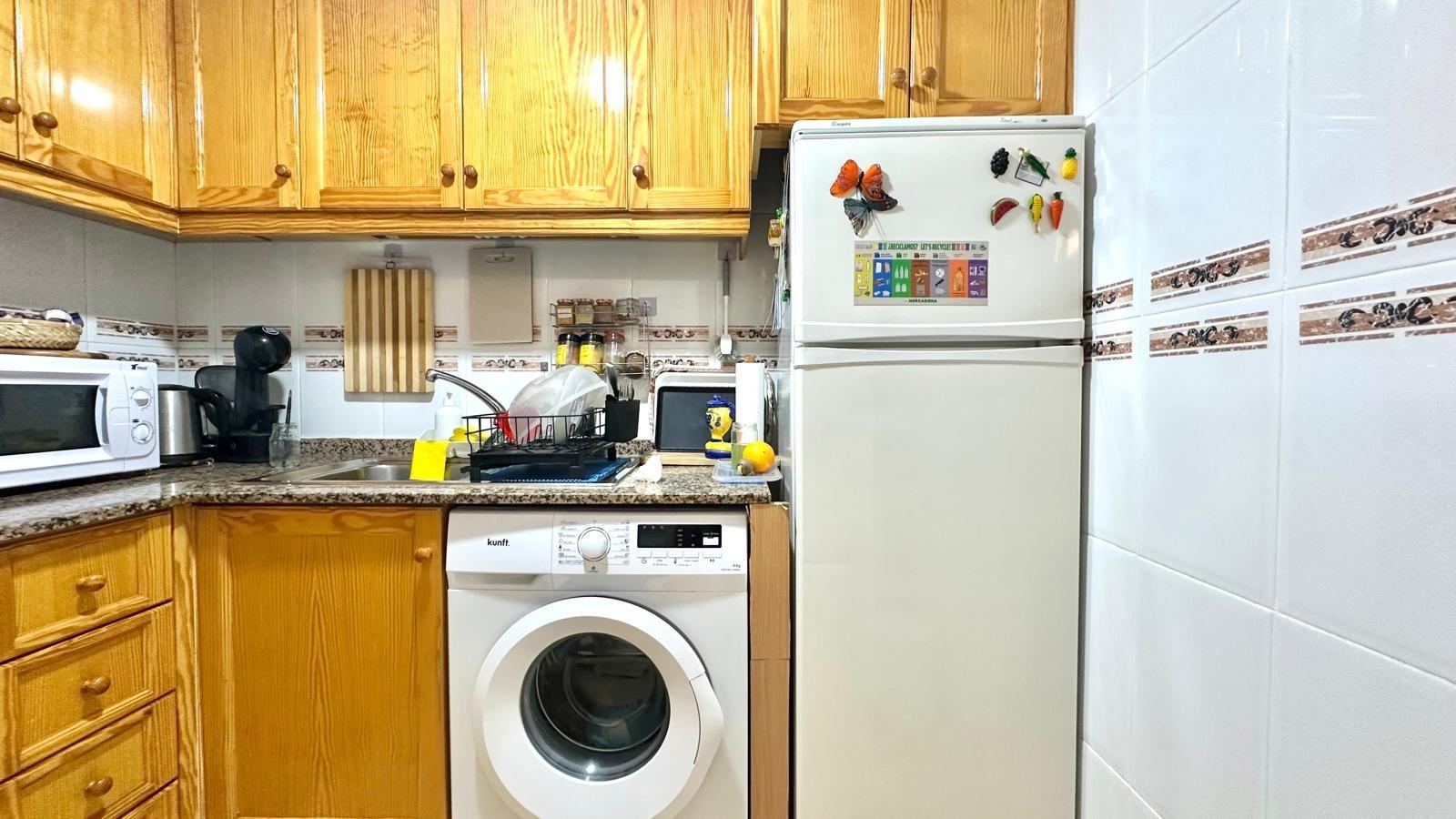 2 Bed, 1 Bath, ApartmentFor Sale, Torrevieja, Alicante