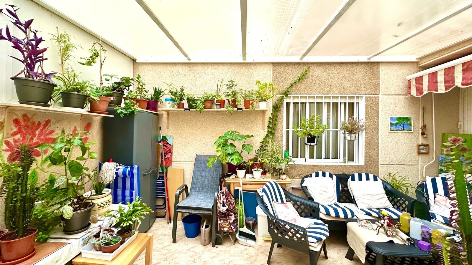 2 Bed, 1 Bath, ApartmentFor Sale, Torrevieja, Alicante