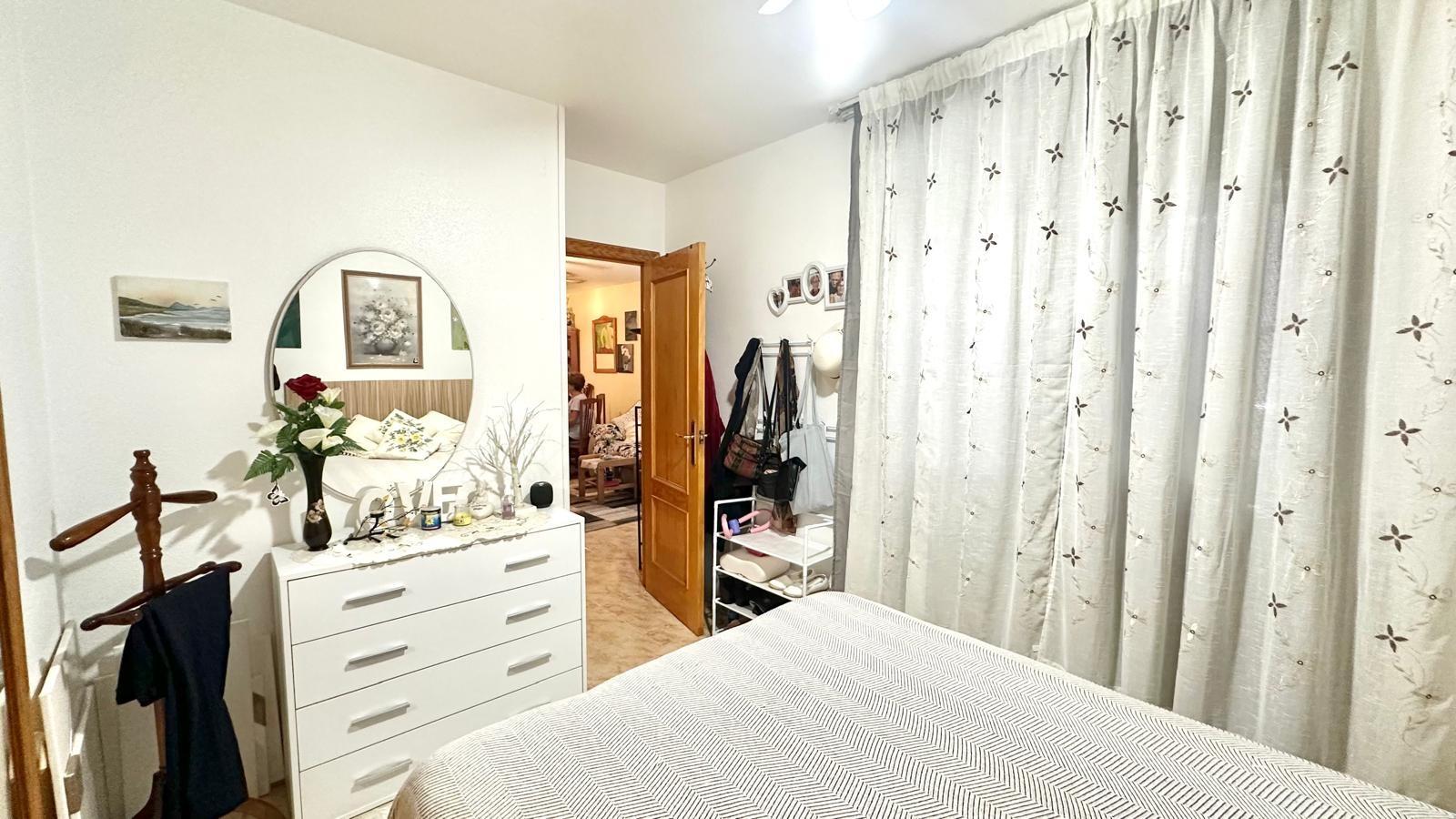 2 Bed, 1 Bath, ApartmentFor Sale, Torrevieja, Alicante