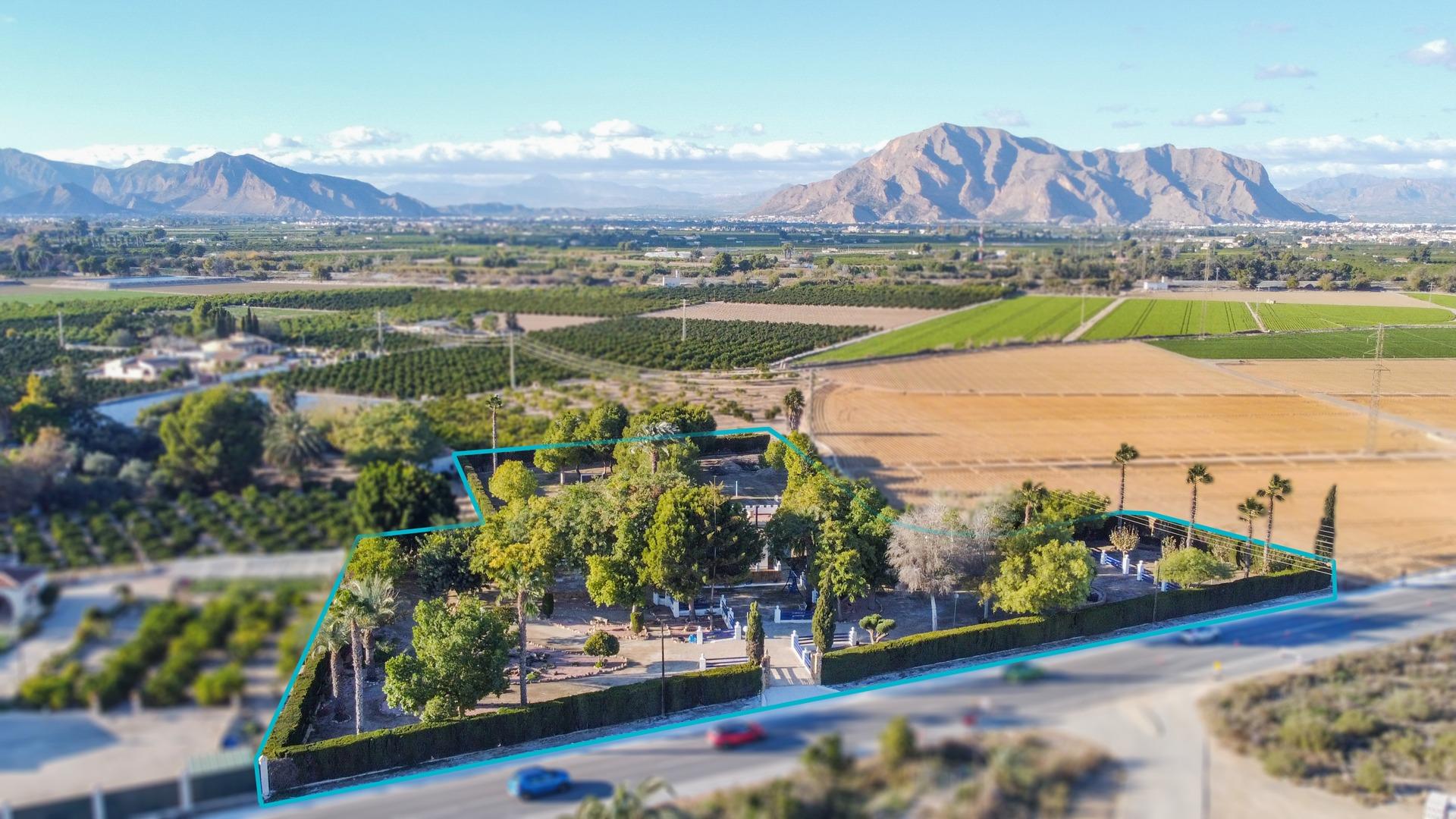 4 Bed, 1 Bath, HouseFor Sale, Orihuela, Alicante