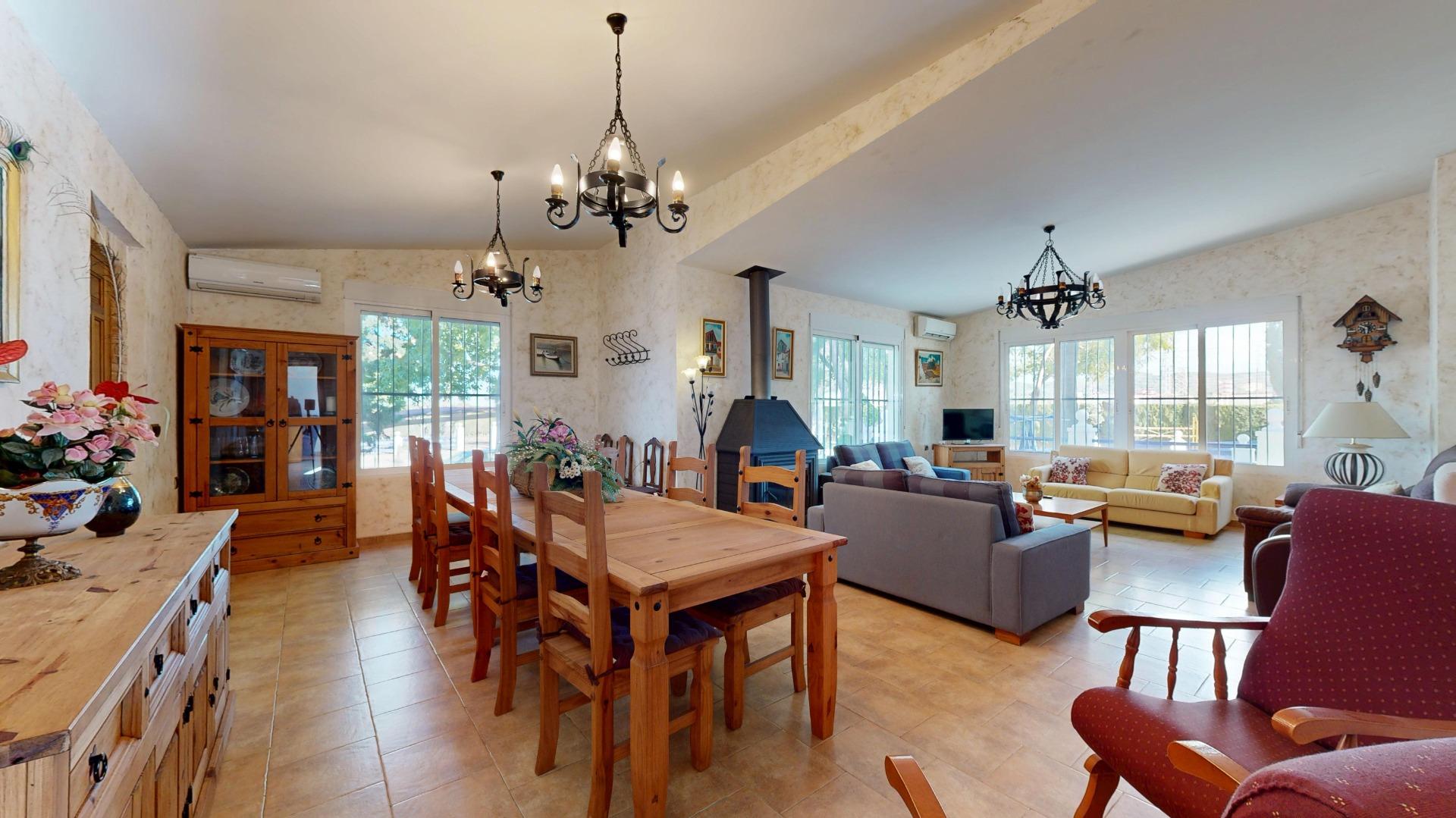 4 Bed, 1 Bath, HouseFor Sale, Orihuela, Alicante