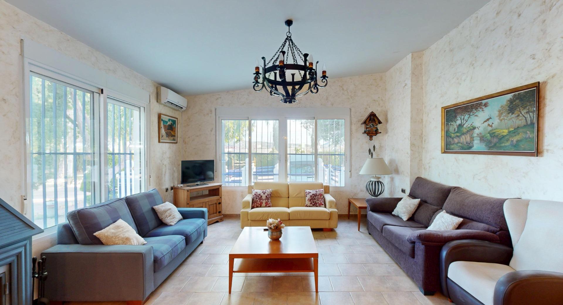 4 Bed, 1 Bath, HouseFor Sale, Orihuela, Alicante