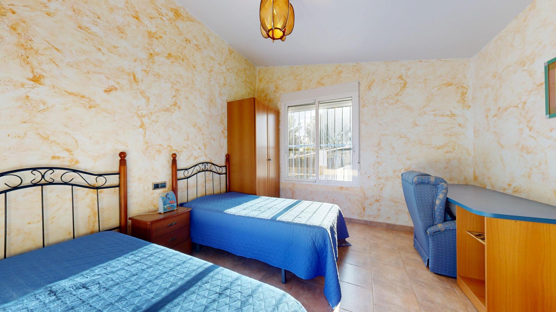 4 Bed, 1 Bath, HouseFor Sale, Orihuela, Alicante