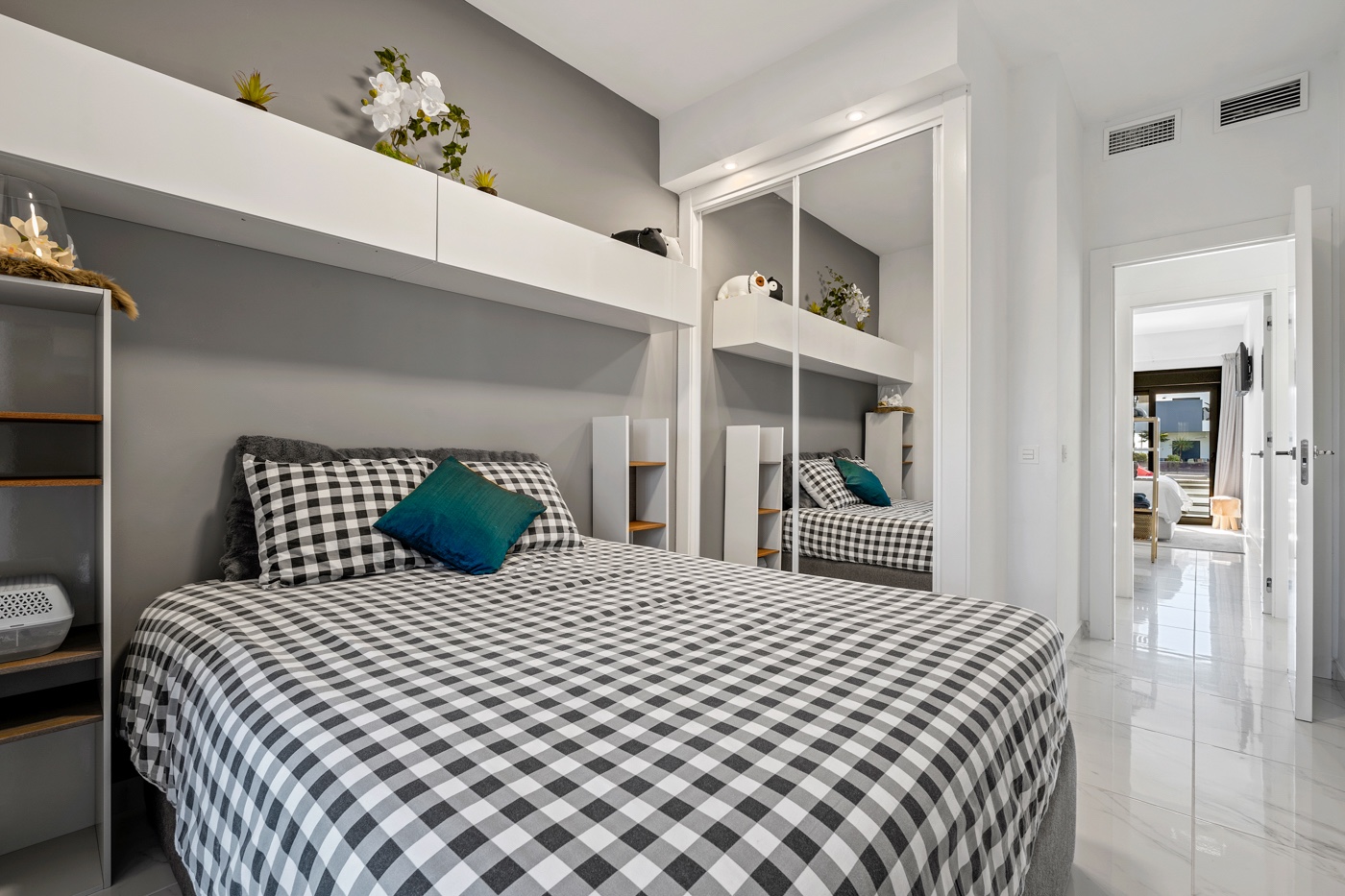 2 Bed, 2 Bath, ApartmentFor Sale, Guardamar Del Segura, Alicante