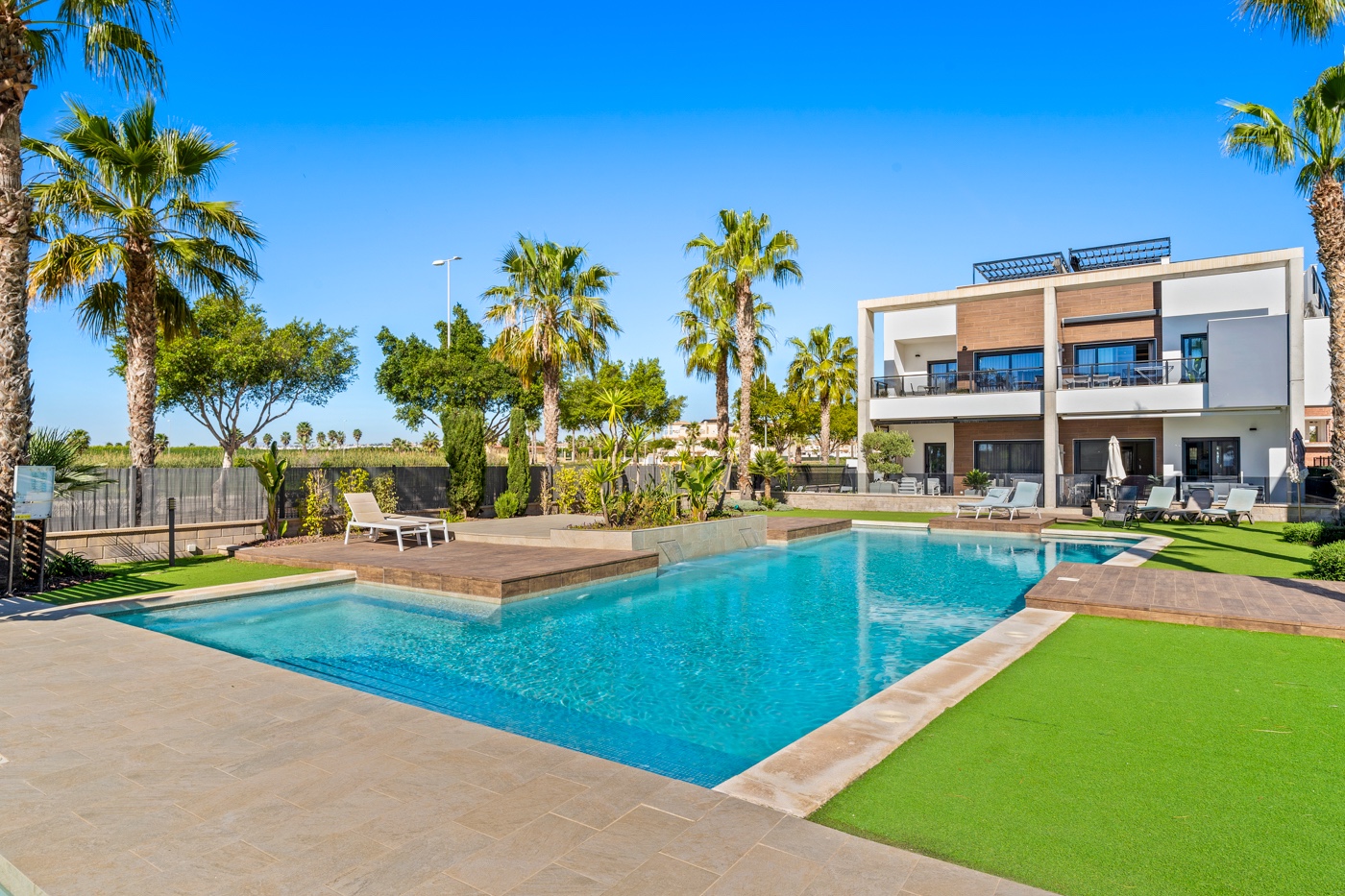 2 Bed, 2 Bath, ApartmentFor Sale, Guardamar Del Segura, Alicante