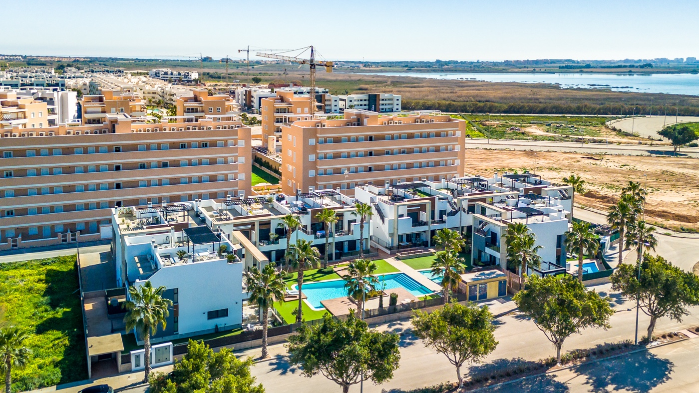 2 Bed, 2 Bath, ApartmentFor Sale, Guardamar Del Segura, Alicante