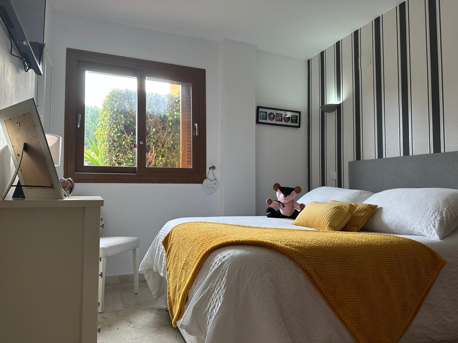 2 Bed, 2 Bath, ApartmentFor Sale, Punta Prima, Alicante