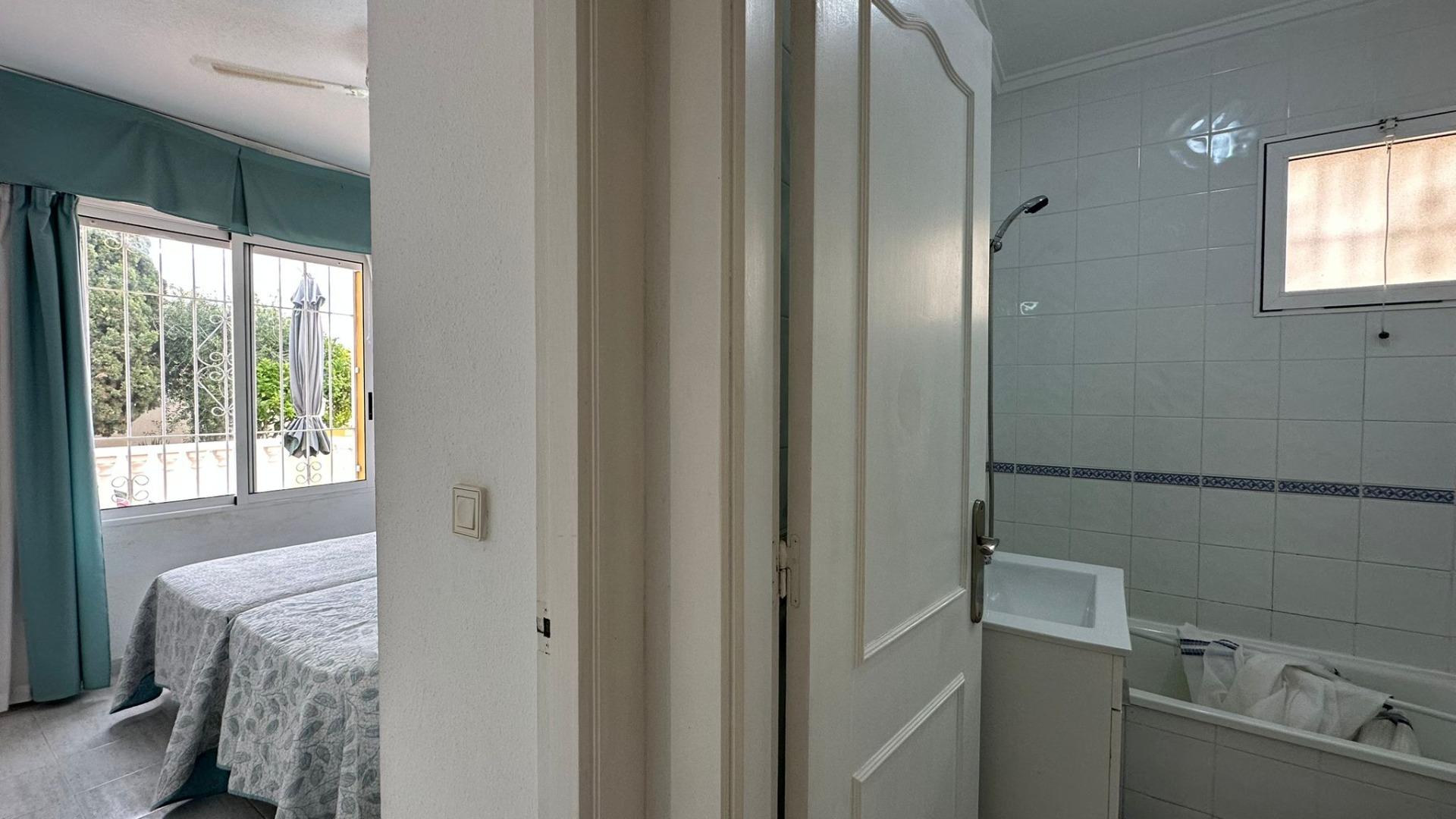 2 Bed, 1 Bath, HouseFor Sale, Orihuela Costa, Alicante