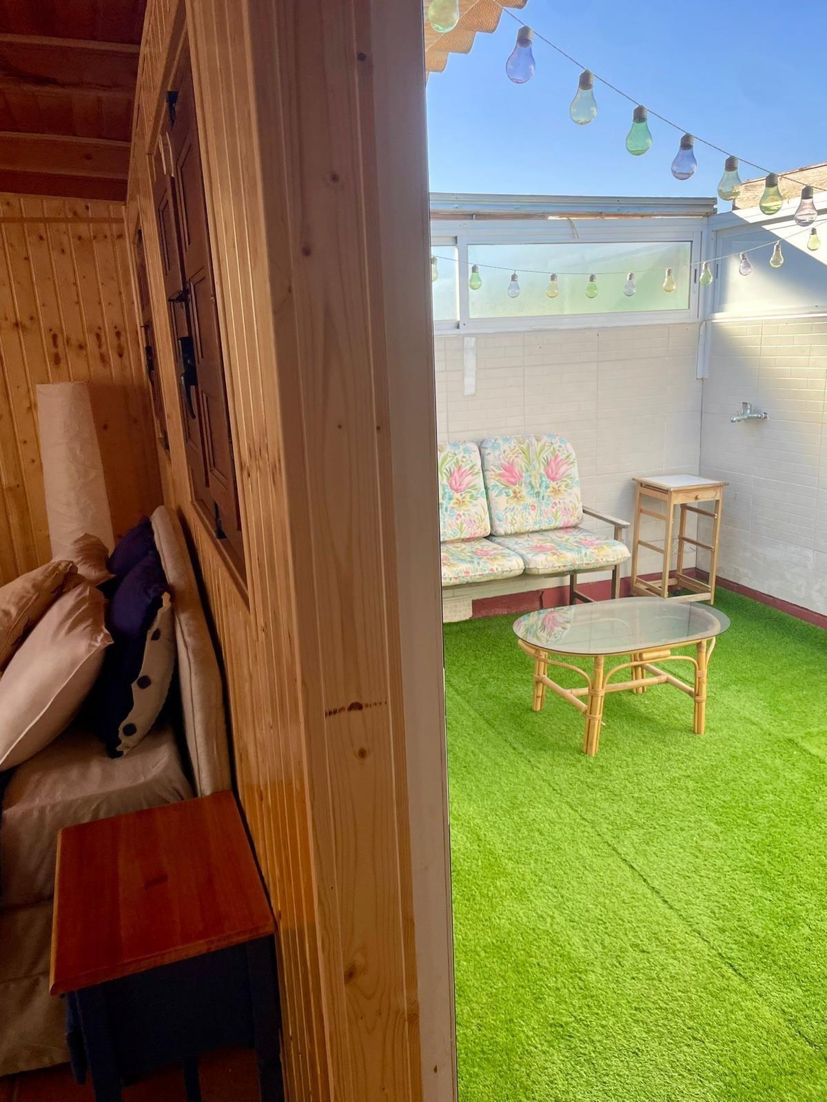 2 Bed, 1 Bath, ApartmentFor Sale, Torrevieja, Alicante