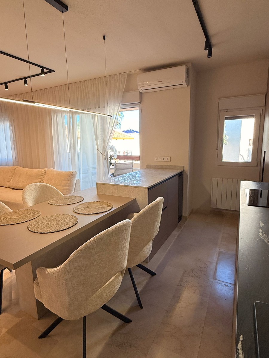 3 Bed, 2 Bath, ApartmentFor Sale, Las Ramblas Golf, Alicante