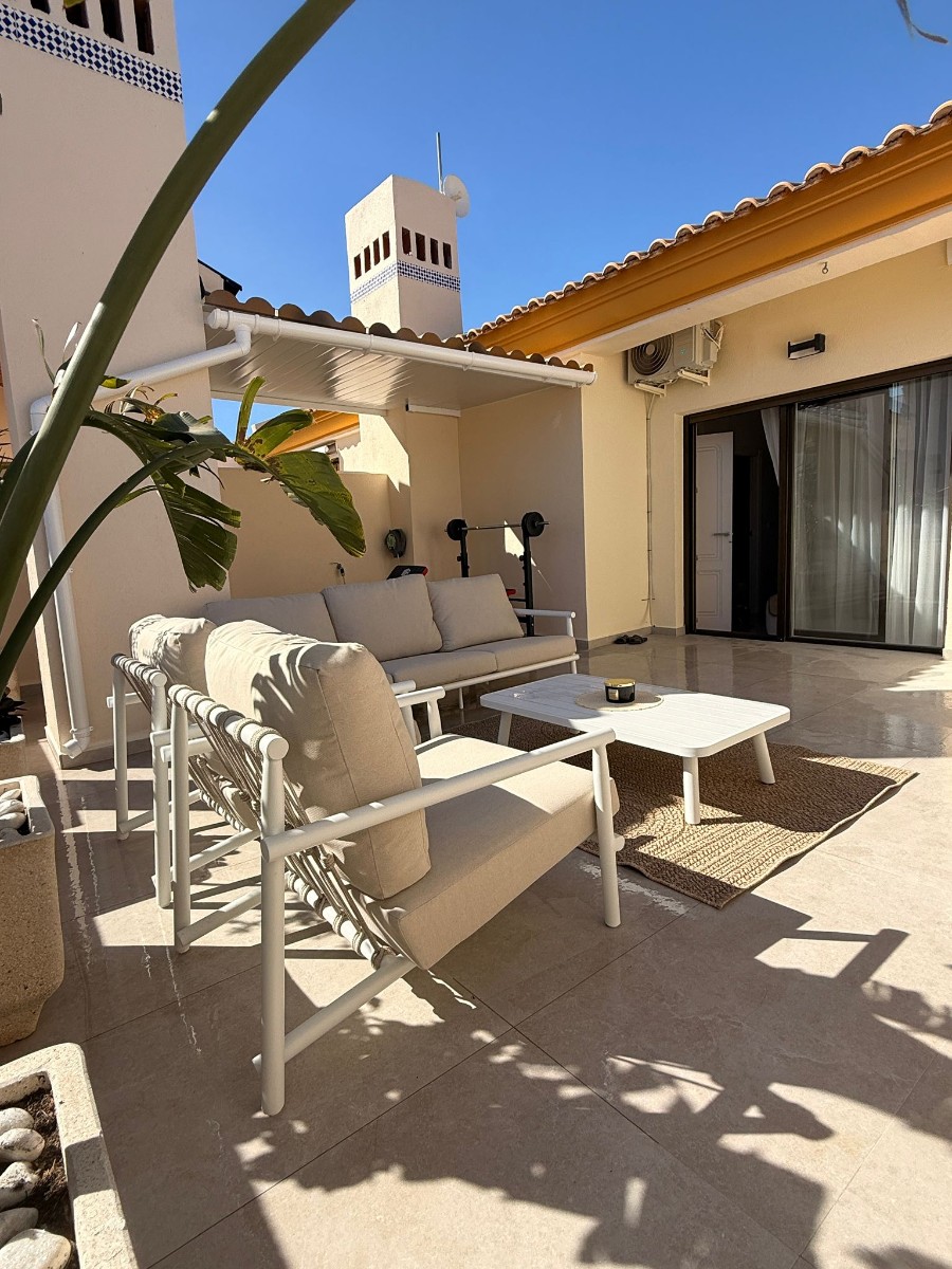 3 Bed, 2 Bath, ApartmentFor Sale, Las Ramblas Golf, Alicante