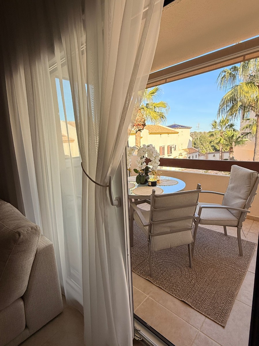 3 Bed, 2 Bath, ApartmentFor Sale, Las Ramblas Golf, Alicante