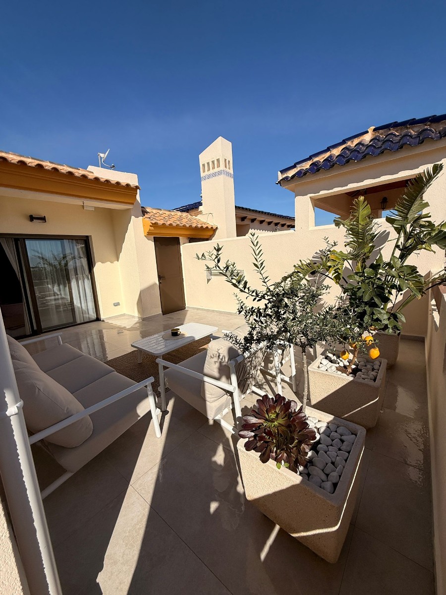 3 Bed, 2 Bath, ApartmentFor Sale, Las Ramblas Golf, Alicante