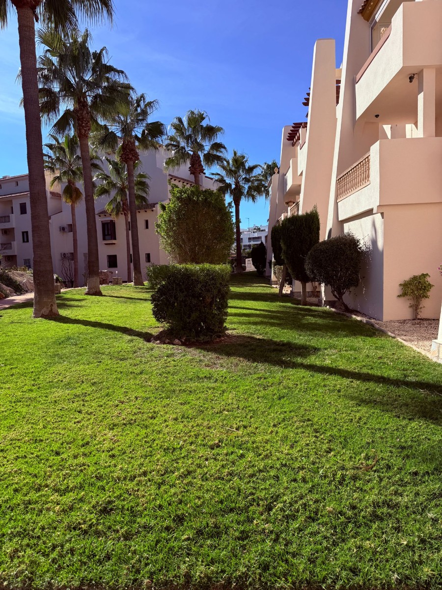 3 Bed, 2 Bath, ApartmentFor Sale, Las Ramblas Golf, Alicante