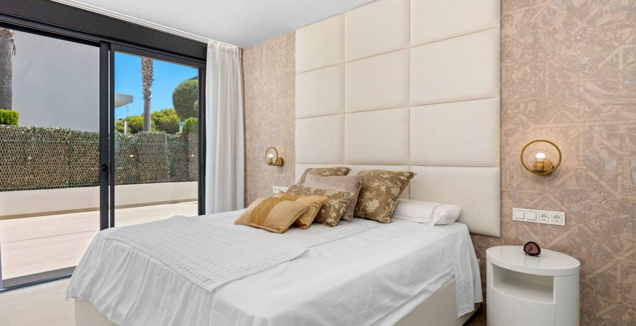 3 Bed, 3 Bath, HouseFor Sale, Campoamor, Alicante