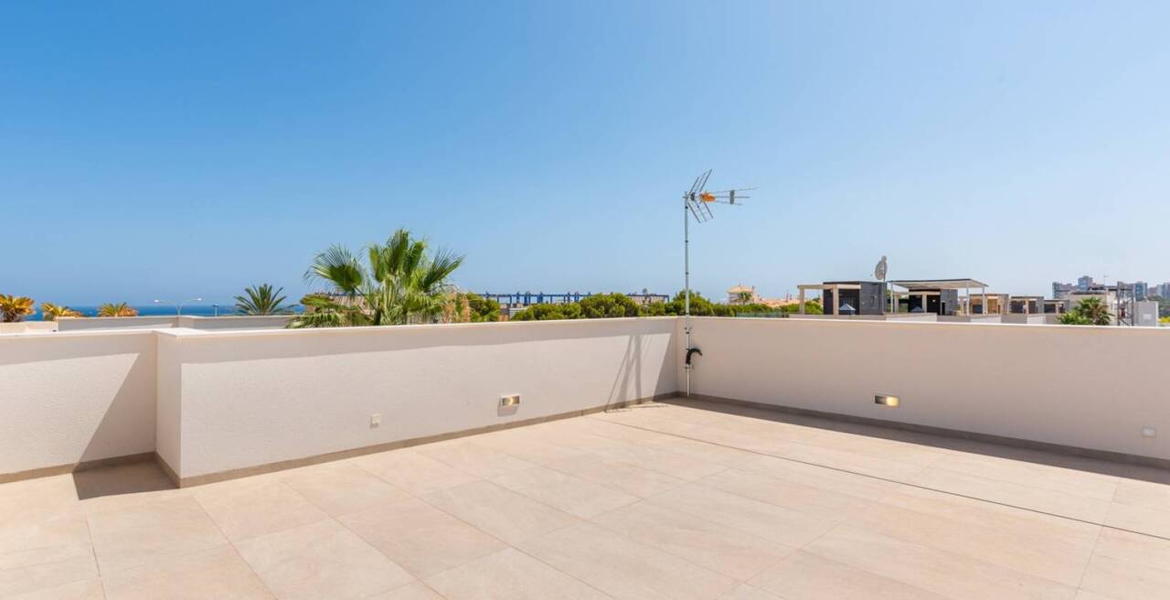 3 Bed, 3 Bath, HouseFor Sale, Campoamor, Alicante