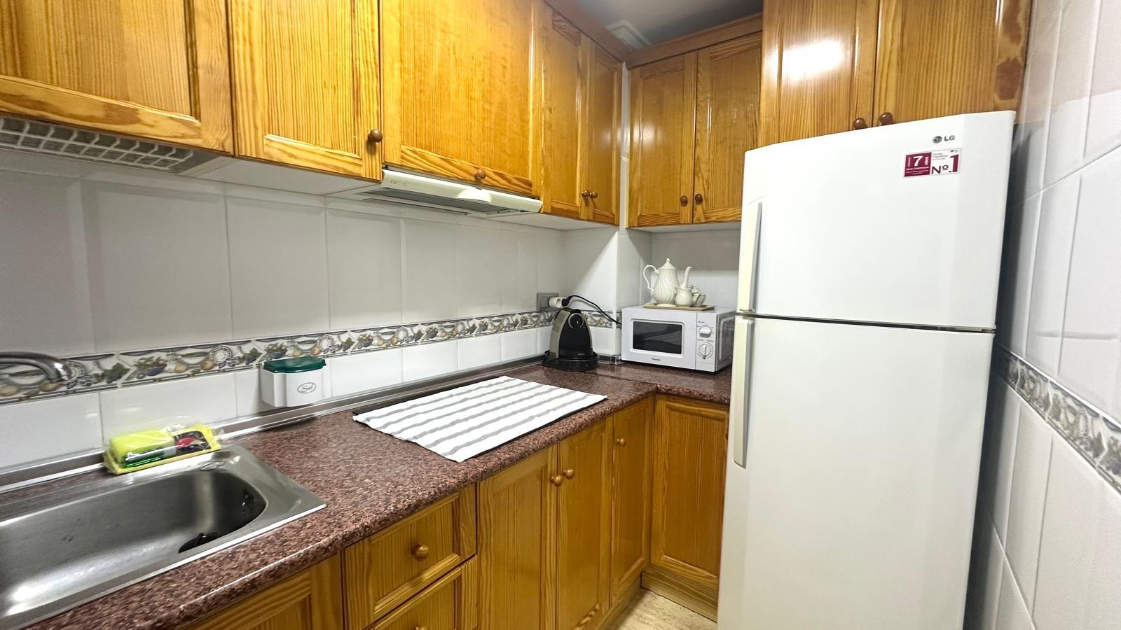 2 Bed, 1 Bath, ApartmentFor Sale, Torrevieja, Alicante