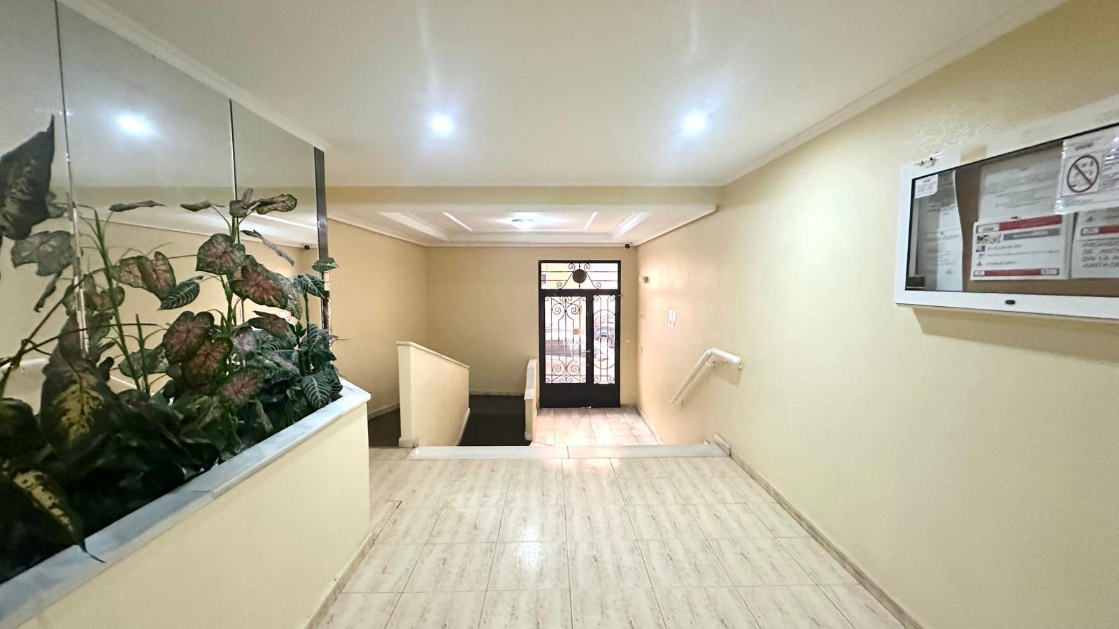 2 Bed, 1 Bath, ApartmentFor Sale, Torrevieja, Alicante