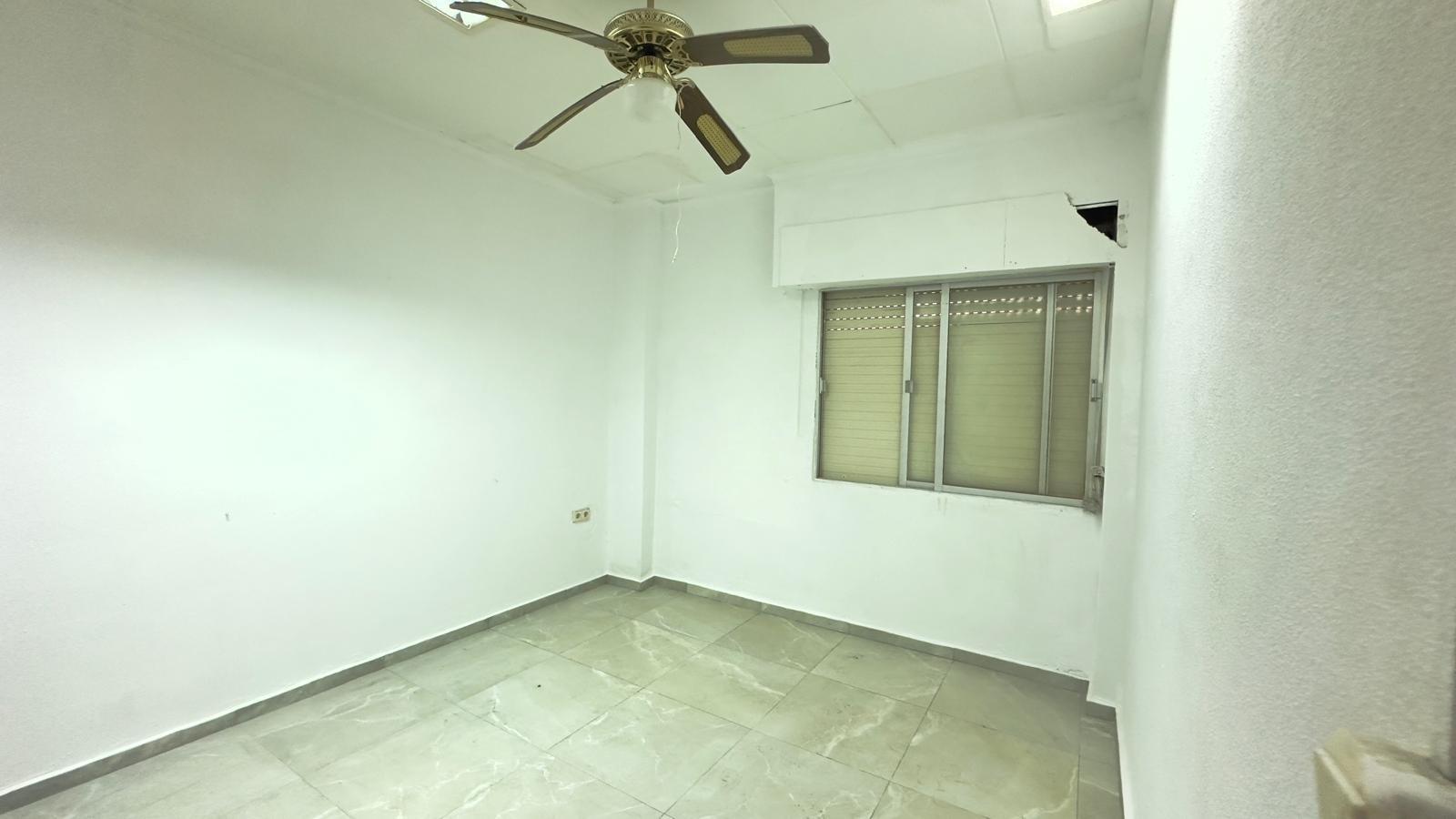 3 Bed, 2 Bath, ApartmentFor Sale, Torrevieja, Alicante