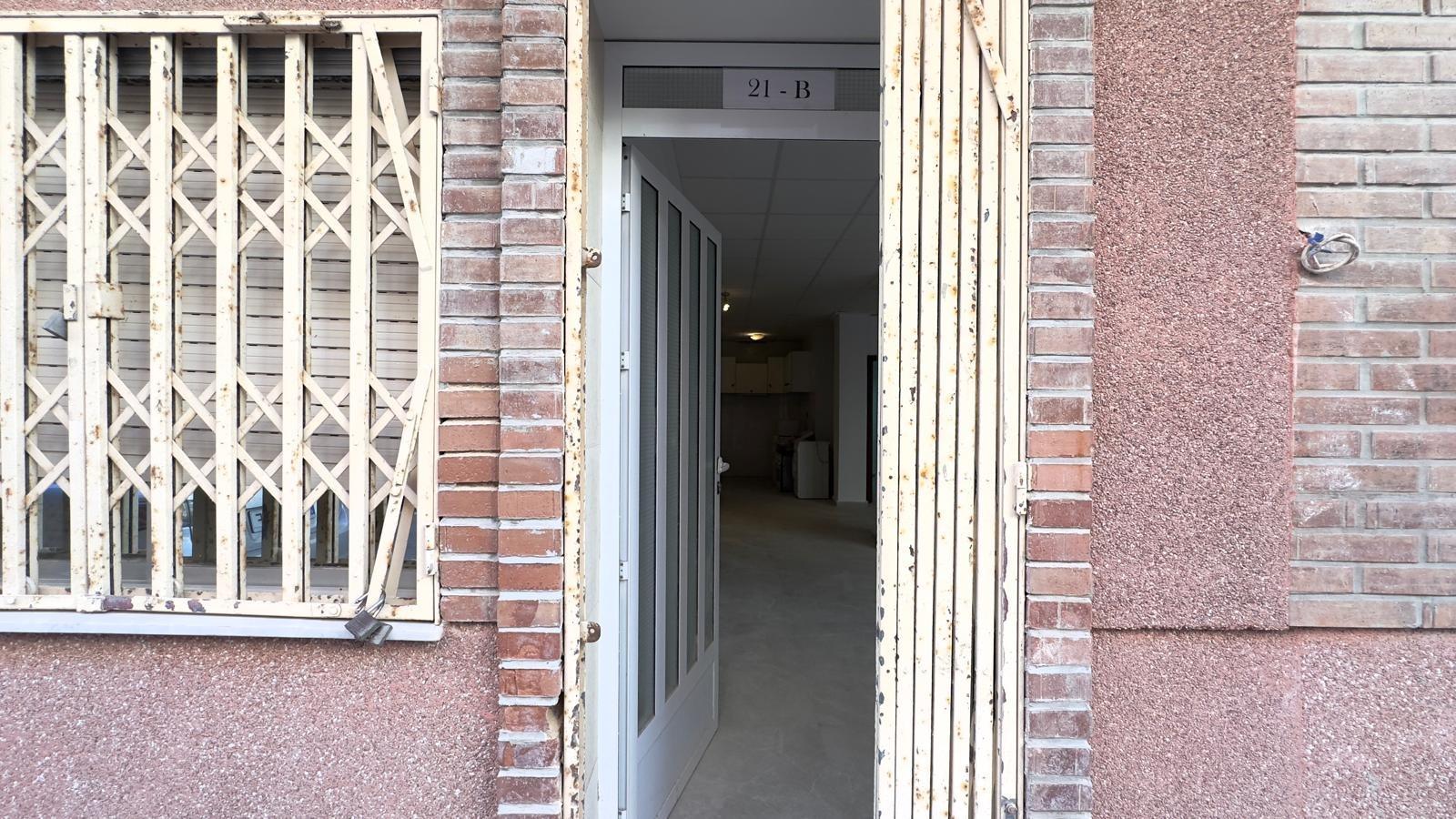 3 Bed, 2 Bath, ApartmentFor Sale, Torrevieja, Alicante