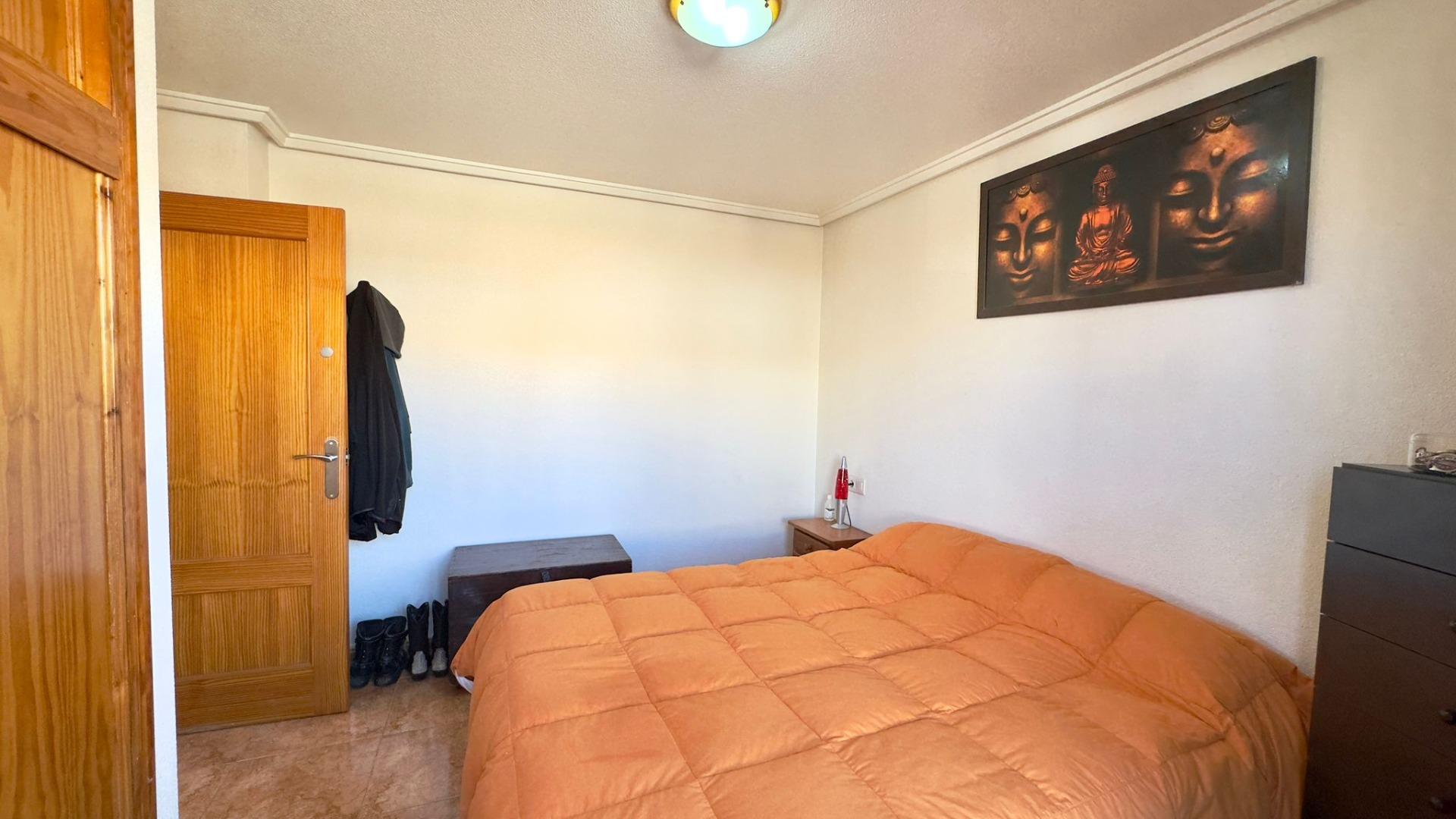 2 Bed, 1 Bath, ApartmentFor Sale, Torrevieja, Alicante