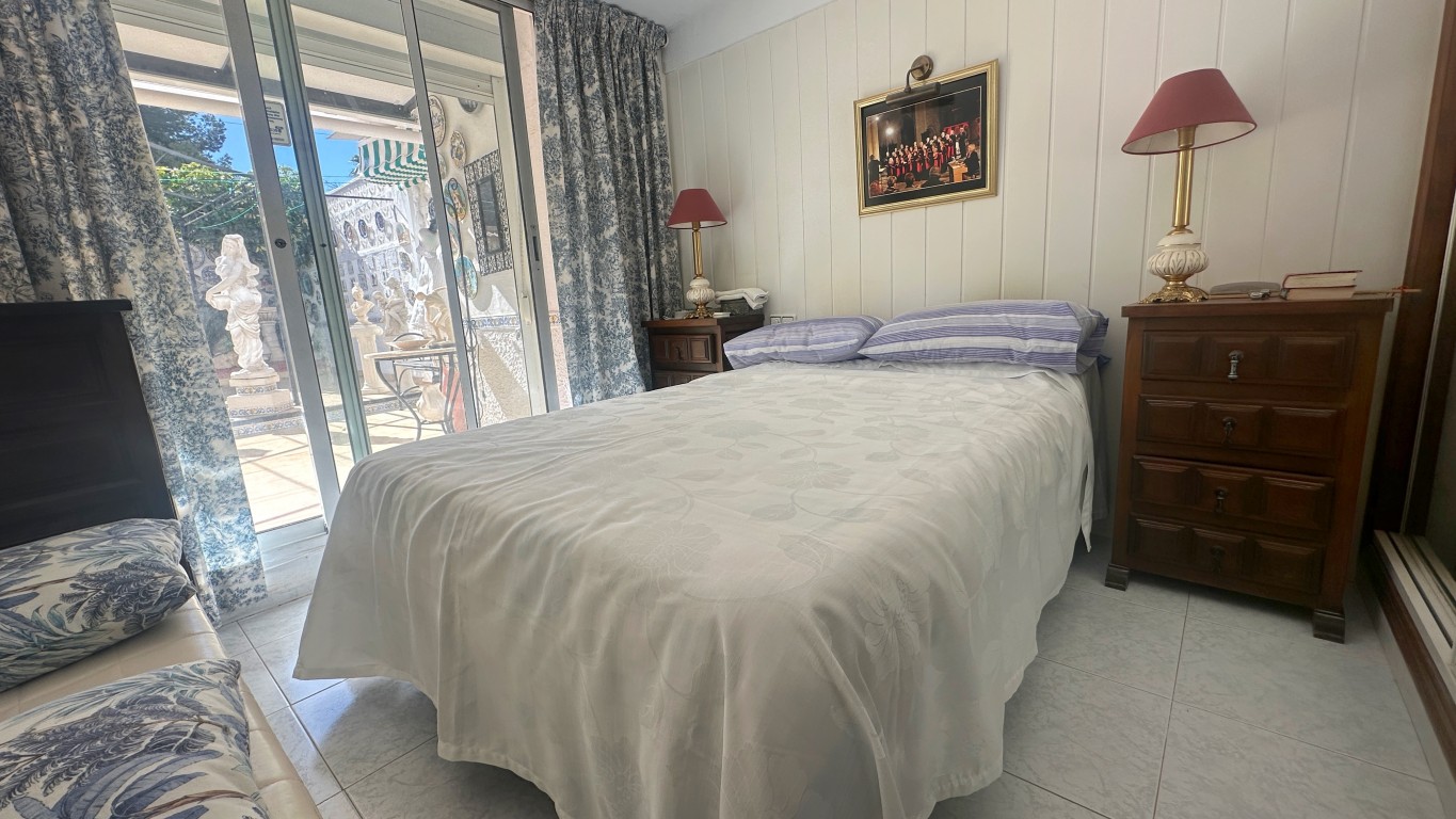 2 Bed, 2 Bath, HouseFor Sale, Albir, Alicante