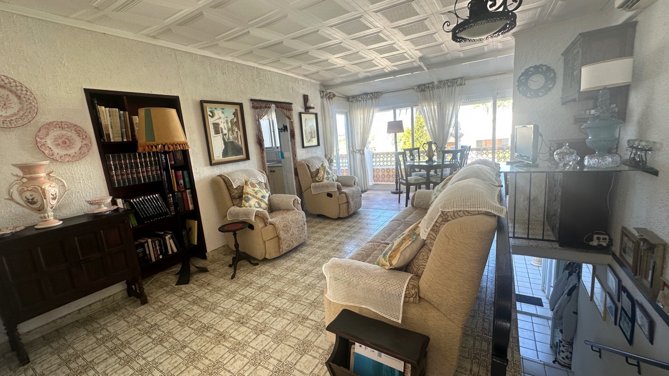 2 Bed, 2 Bath, HouseFor Sale, Albir, Alicante