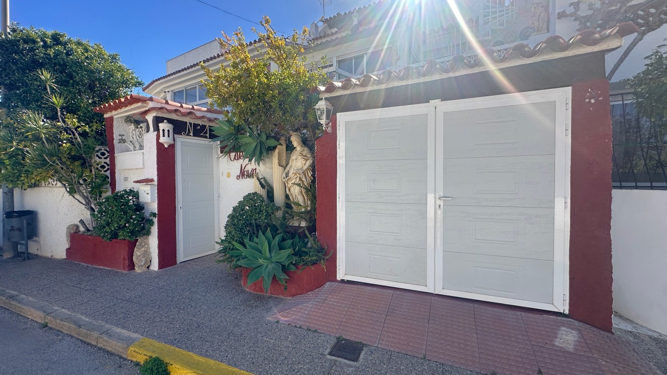 2 Bed, 2 Bath, HouseFor Sale, Albir, Alicante