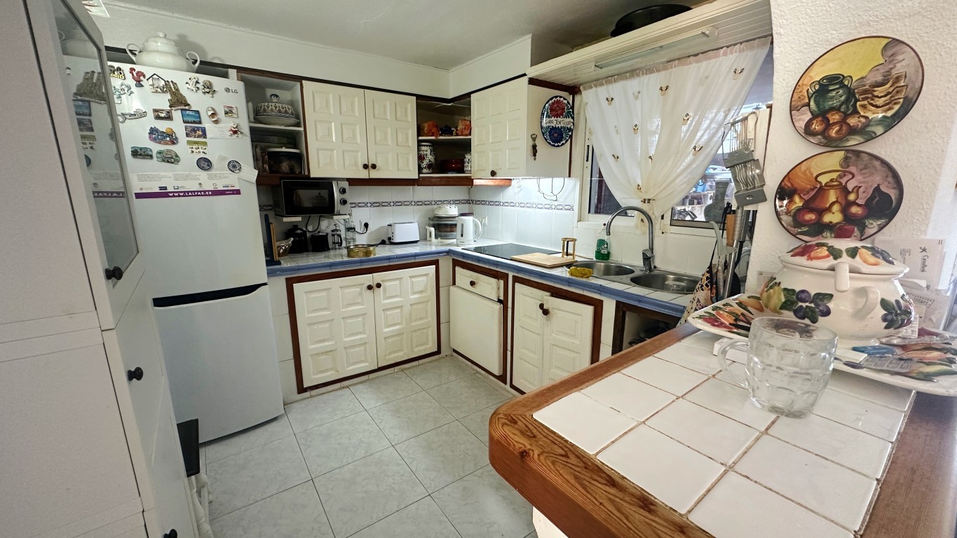 2 Bed, 2 Bath, HouseFor Sale, Albir, Alicante