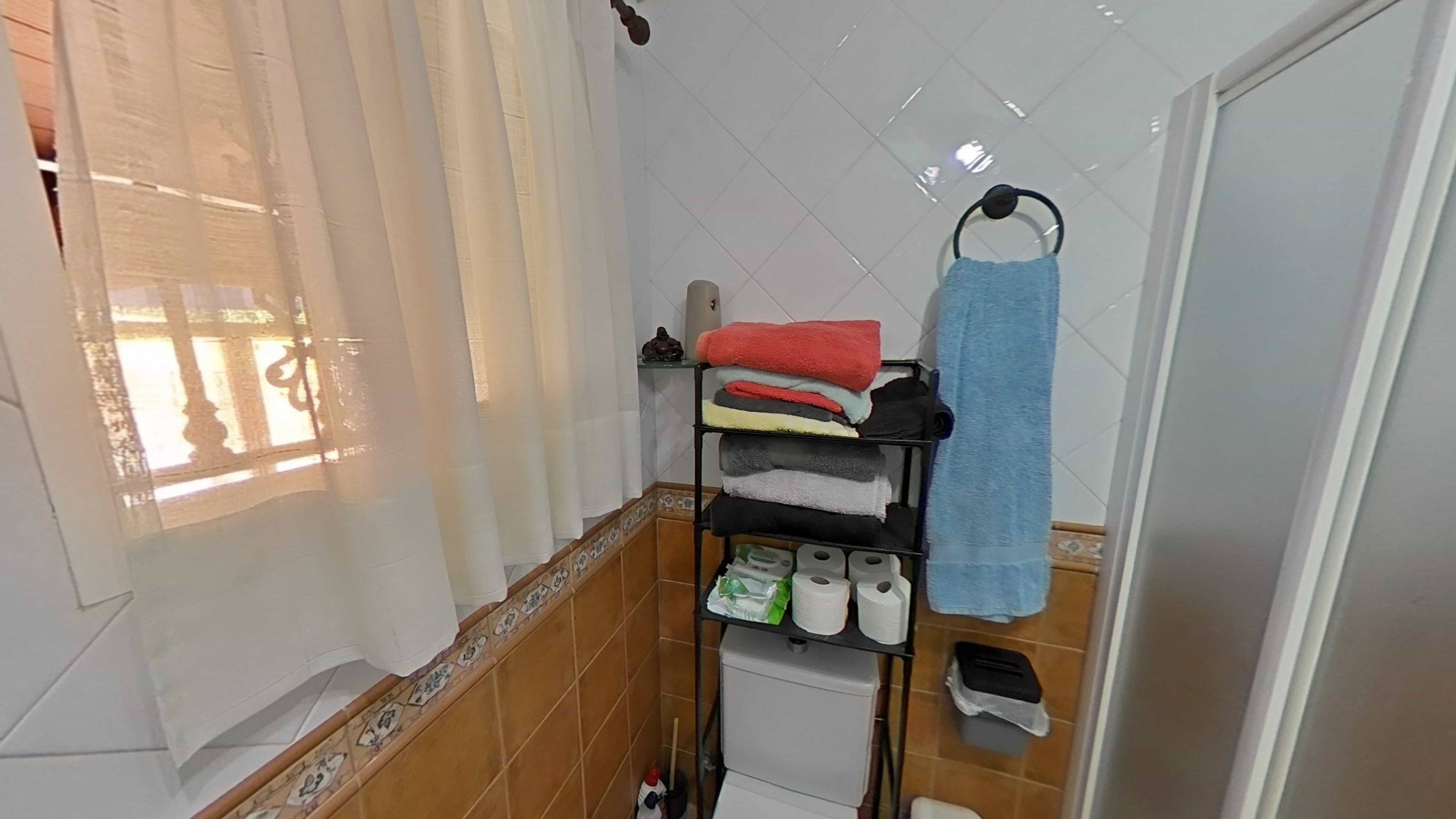 2 Bed, 1 Bath, HouseFor Sale, Torrevieja, Alicante