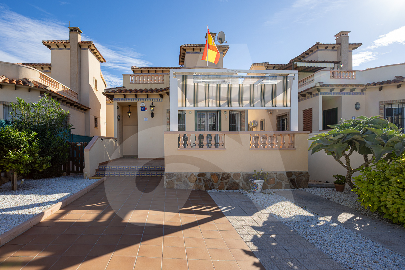 3 Bed, 2 Bath, HouseFor Sale, Guardamar Del Segura, Alicante