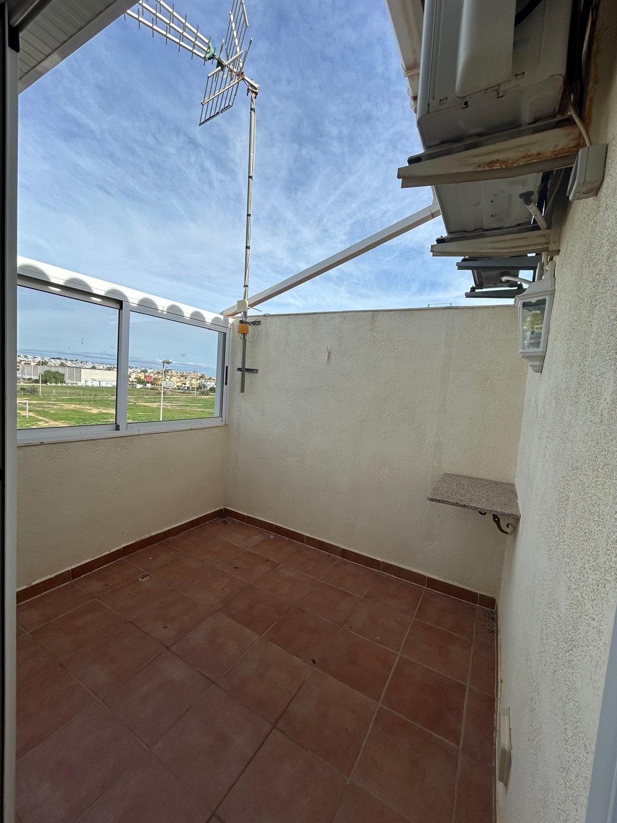 2 Bed, 1 Bath, ApartmentFor Sale, Orihuela Costa, Alicante