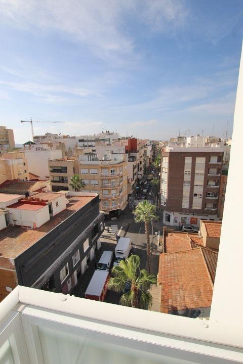 2 Bed, 2 Bath, ApartmentFor Sale, Torrevieja, Alicante