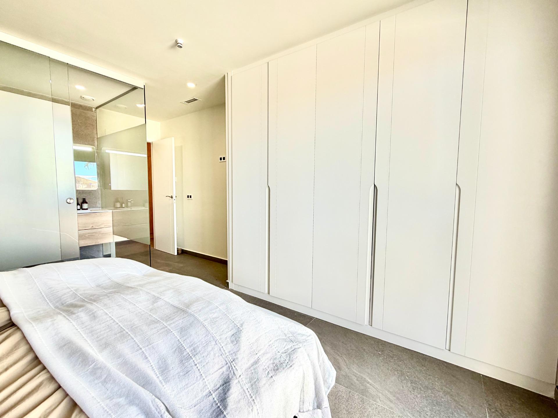 5 Bed, 4 Bath, HouseFor Sale, San Miguel de Salinas, Alicante