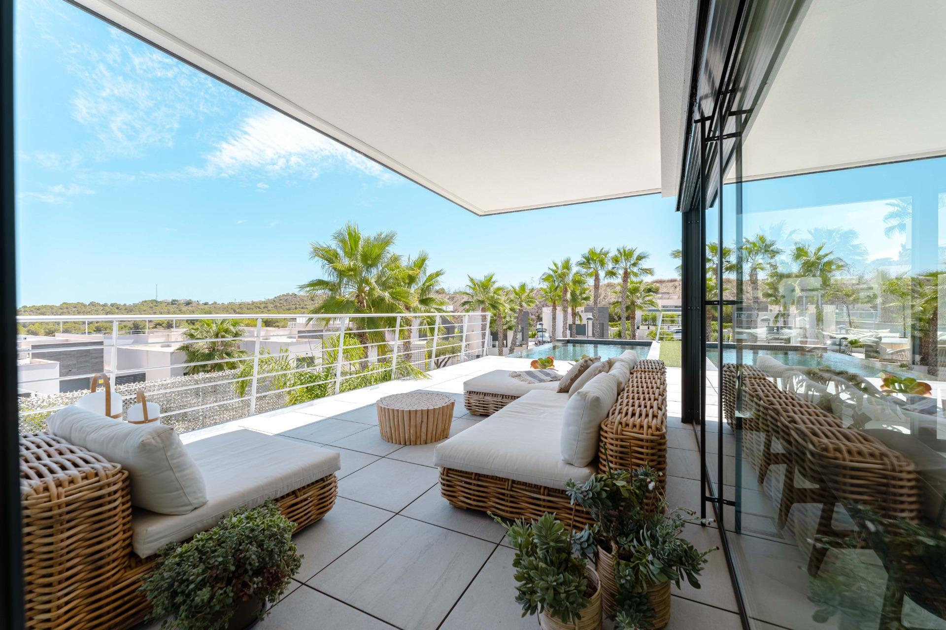 5 Bed, 4 Bath, HouseFor Sale, San Miguel de Salinas, Alicante