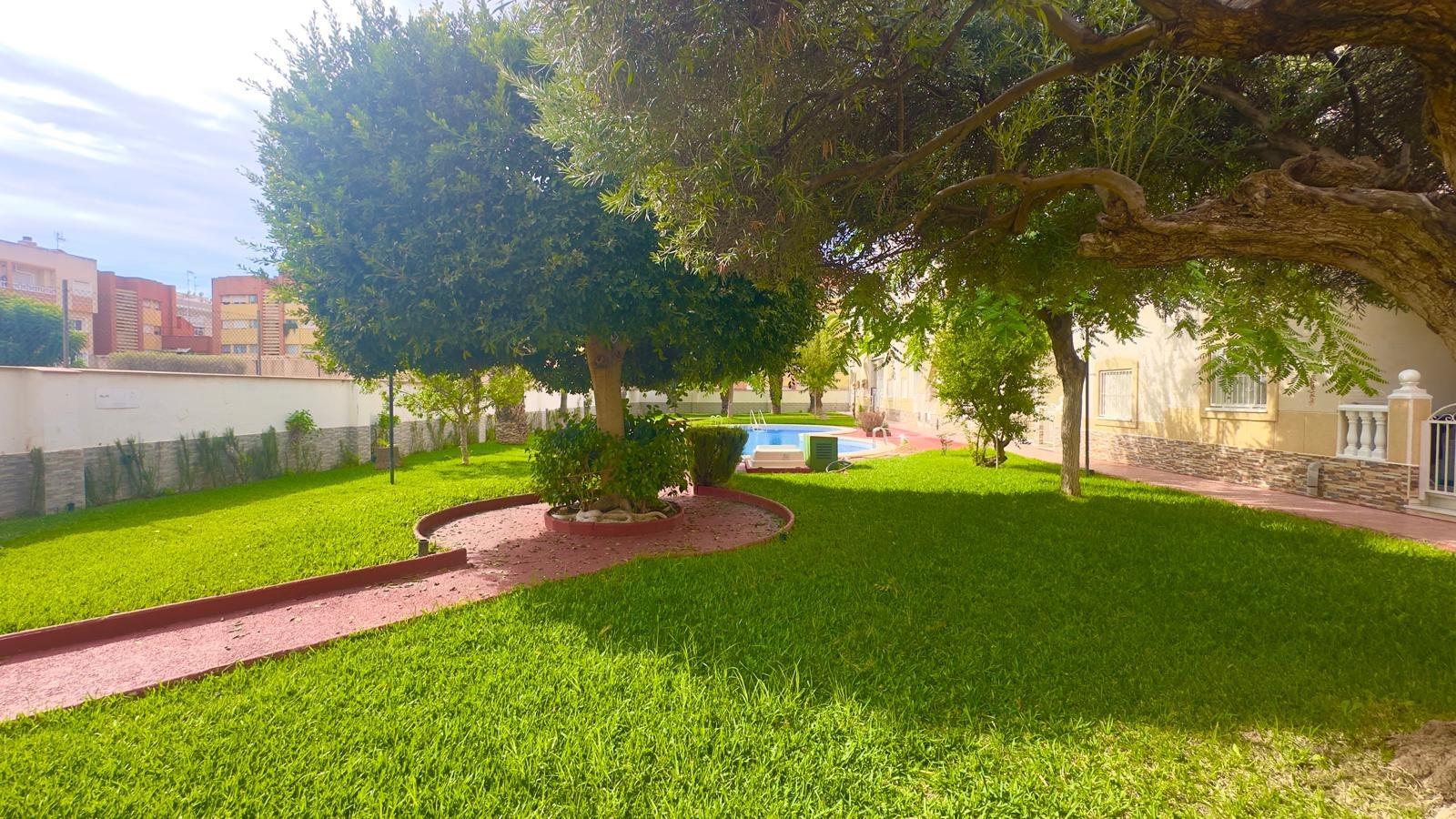 2 Bed, 1 Bath, ApartmentFor Sale, Torrevieja, Alicante