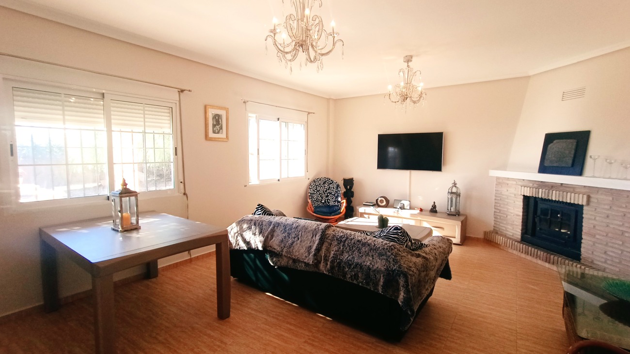 4 Bed, 2 Bath, HouseFor Sale, Avileses, Murcia