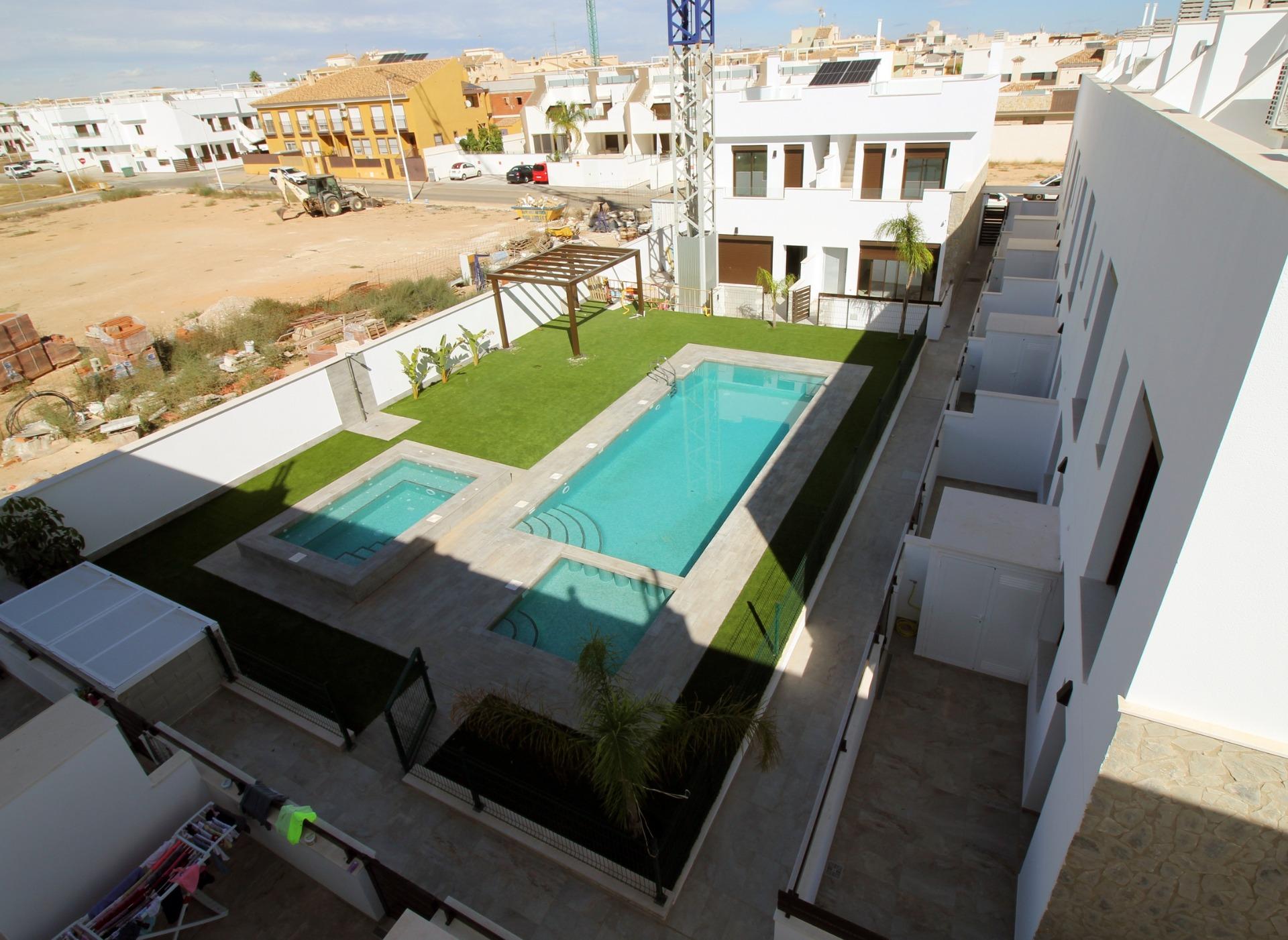 4 Bed, 2 Bath, HouseFor Sale, Pilar De La Horadada, Alicante