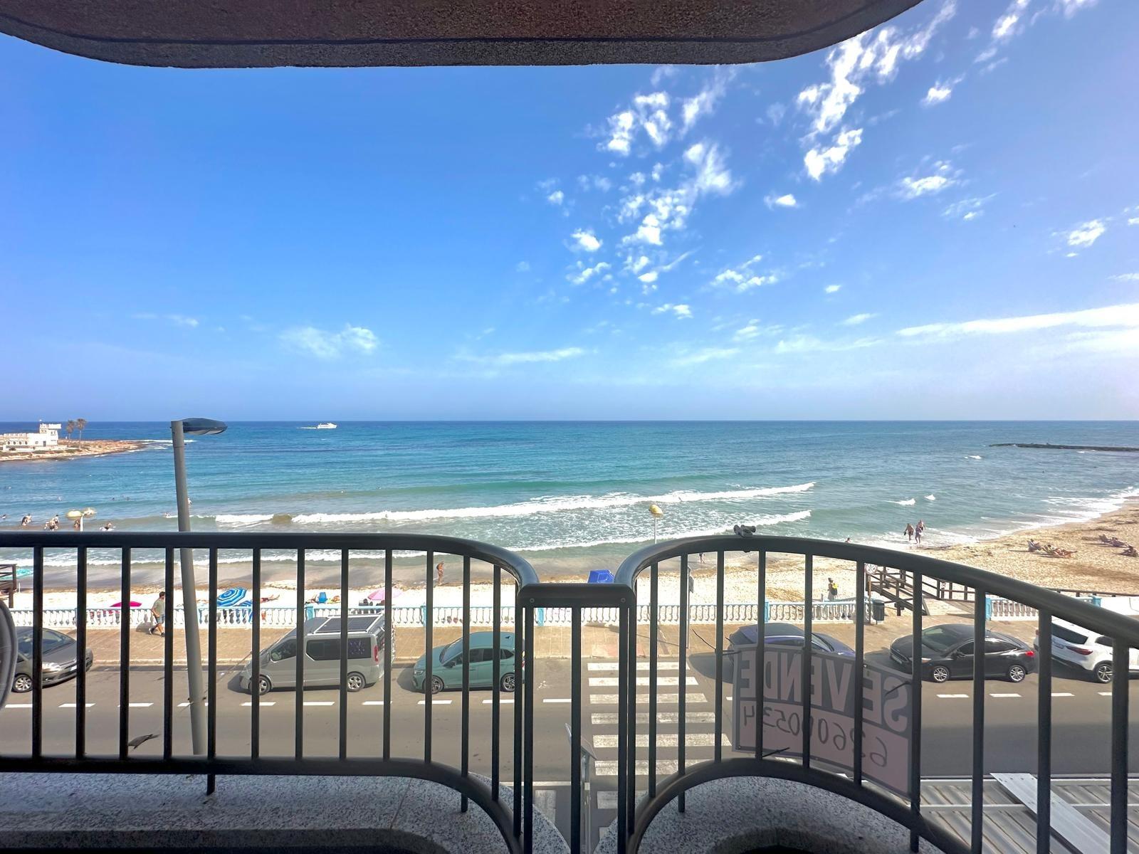 3 Bed, 2 Bath, ApartmentFor Sale, Torrevieja, Alicante