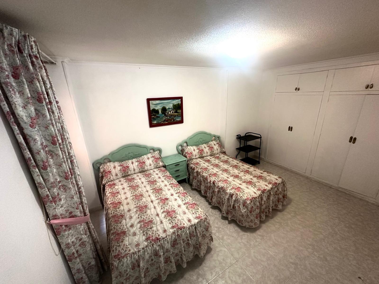 3 Bed, 2 Bath, ApartmentFor Sale, Torrevieja, Alicante