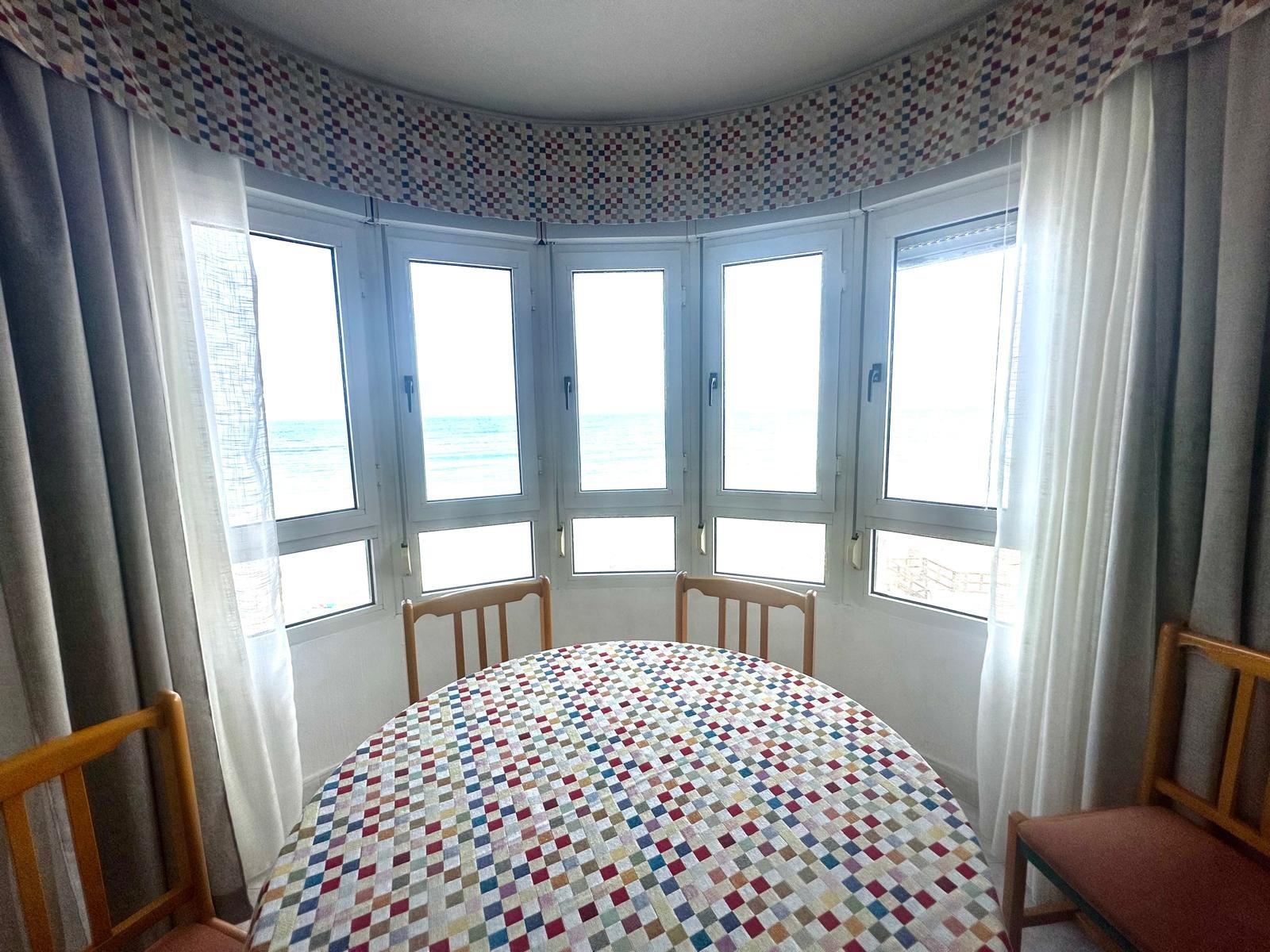 3 Bed, 2 Bath, ApartmentFor Sale, Torrevieja, Alicante