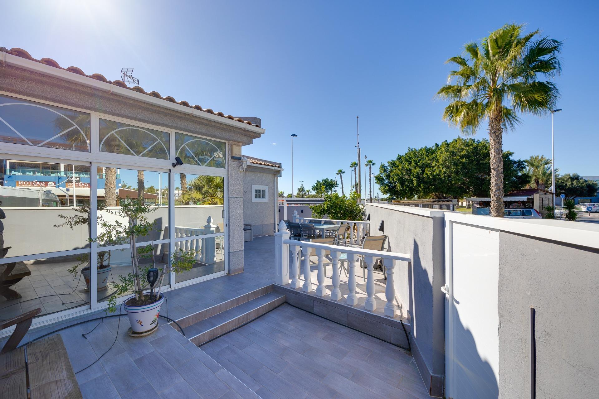 3 Bed, 2 Bath, HouseFor Sale, Torrevieja, Alicante