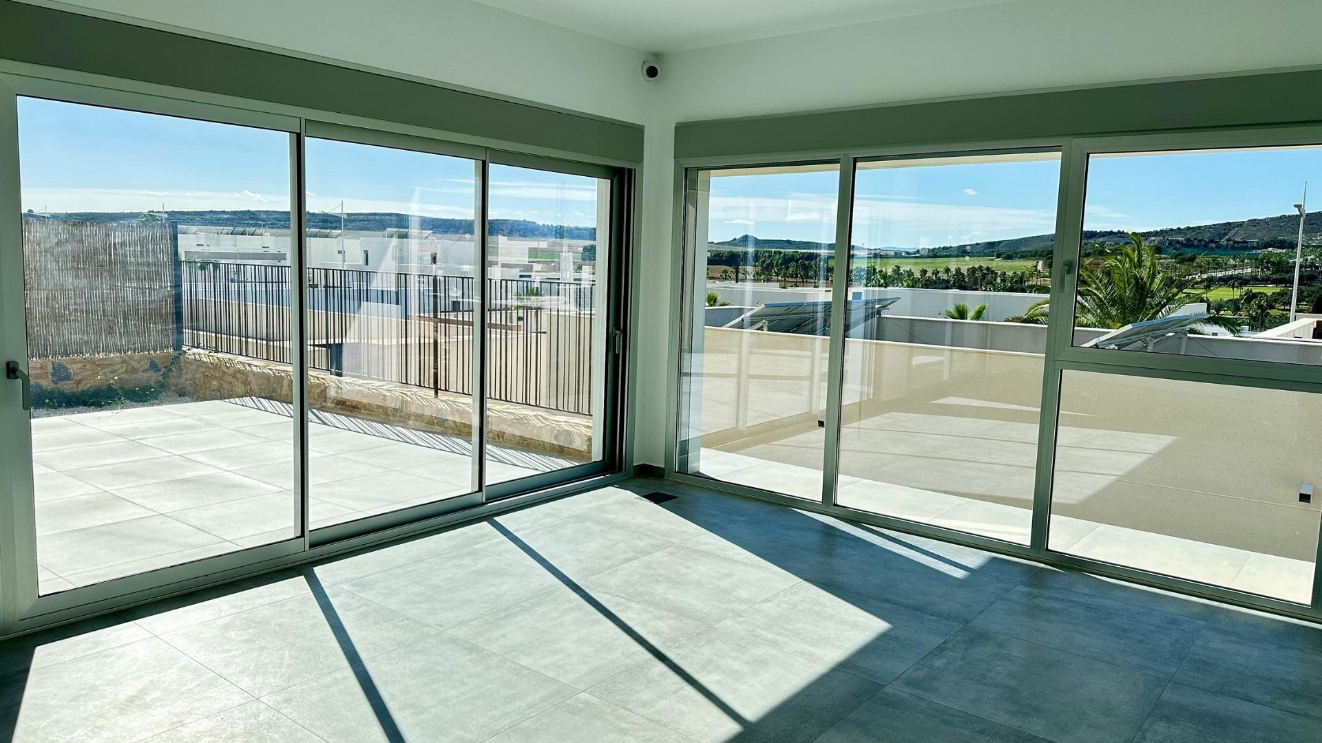 4 Bed, 3 Bath, HouseFor Sale, Algorfa, Alicante