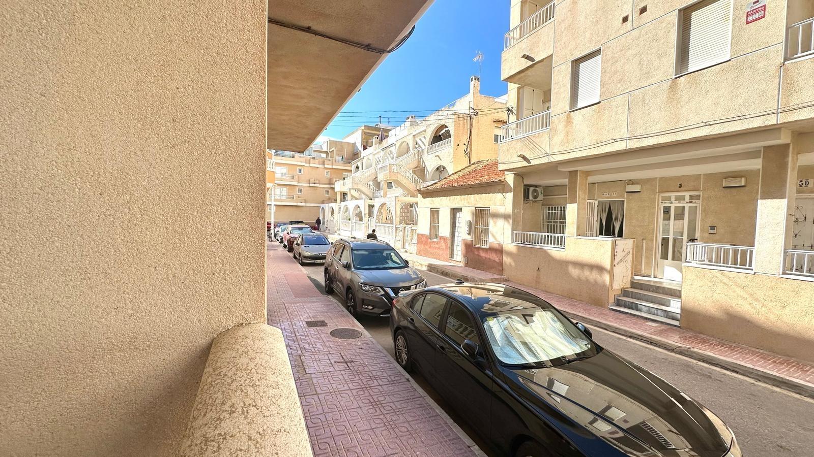 2 Bed, 2 Bath, ApartmentFor Sale, Torrevieja, Alicante