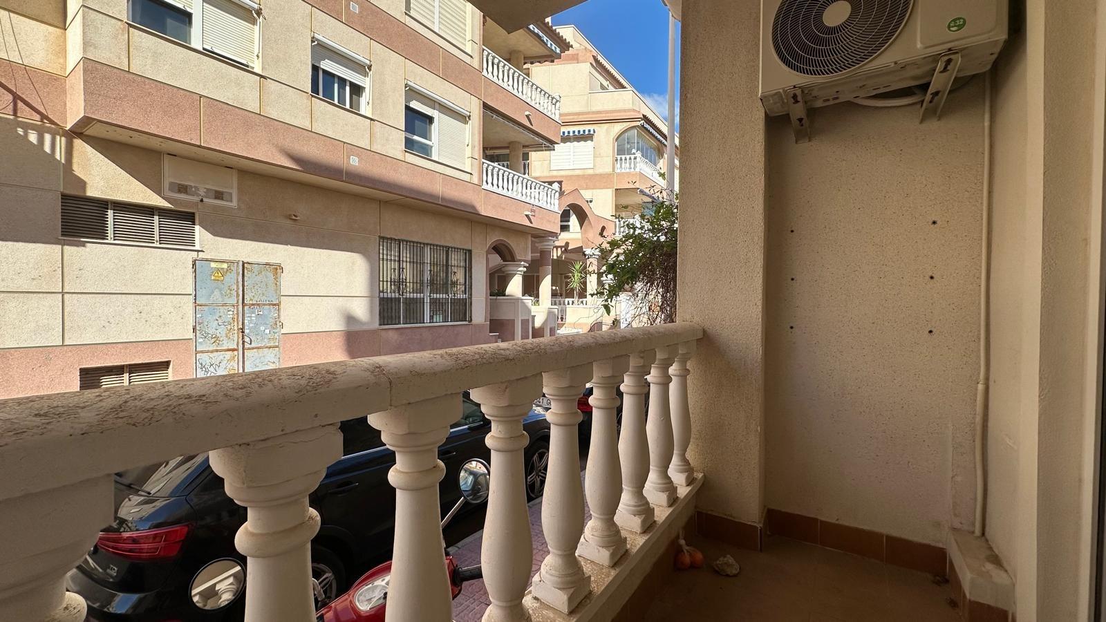 2 Bed, 2 Bath, ApartmentFor Sale, Torrevieja, Alicante