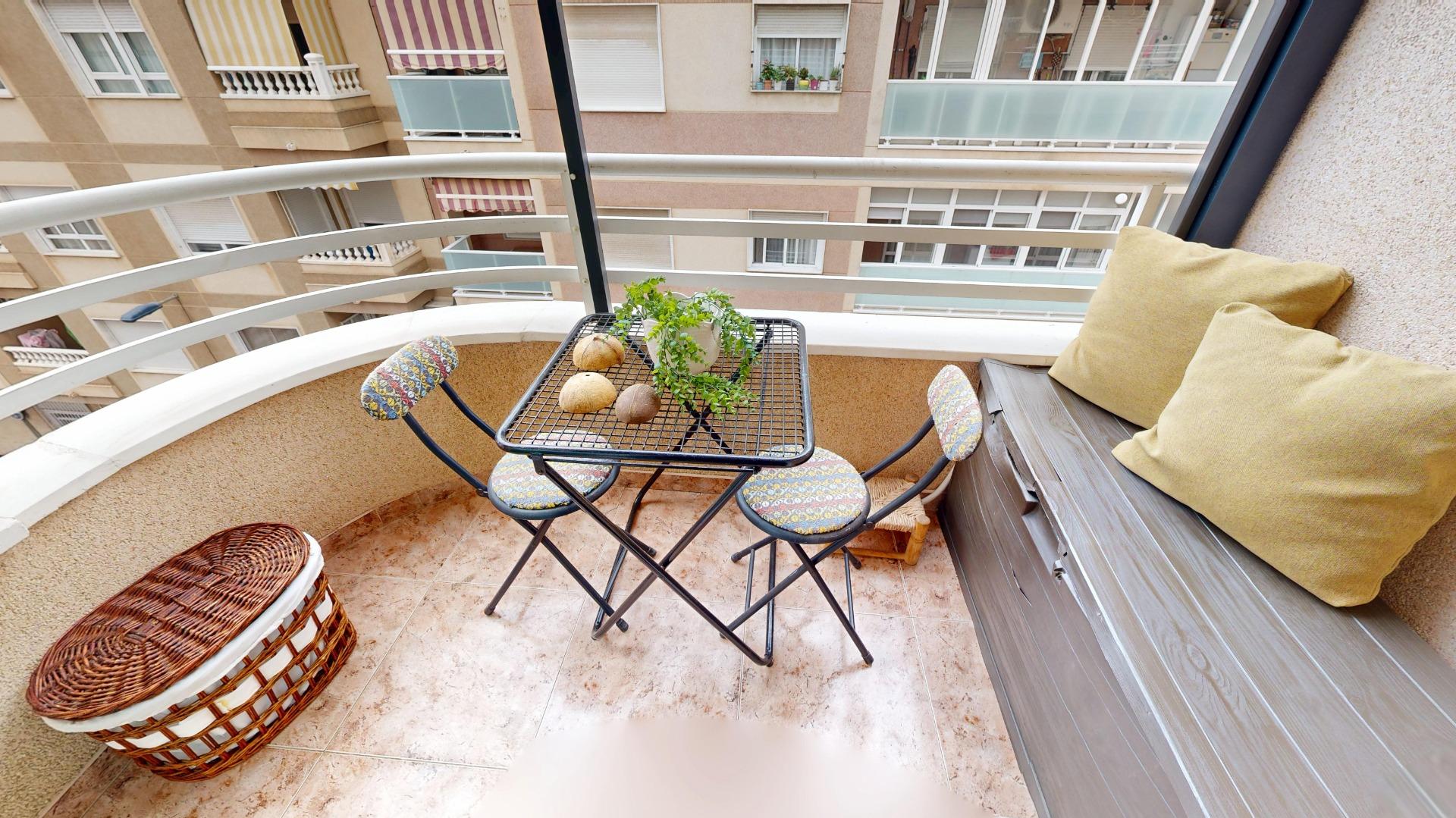 1 Bed, 1 Bath, ApartmentFor Sale, Torrevieja, Alicante