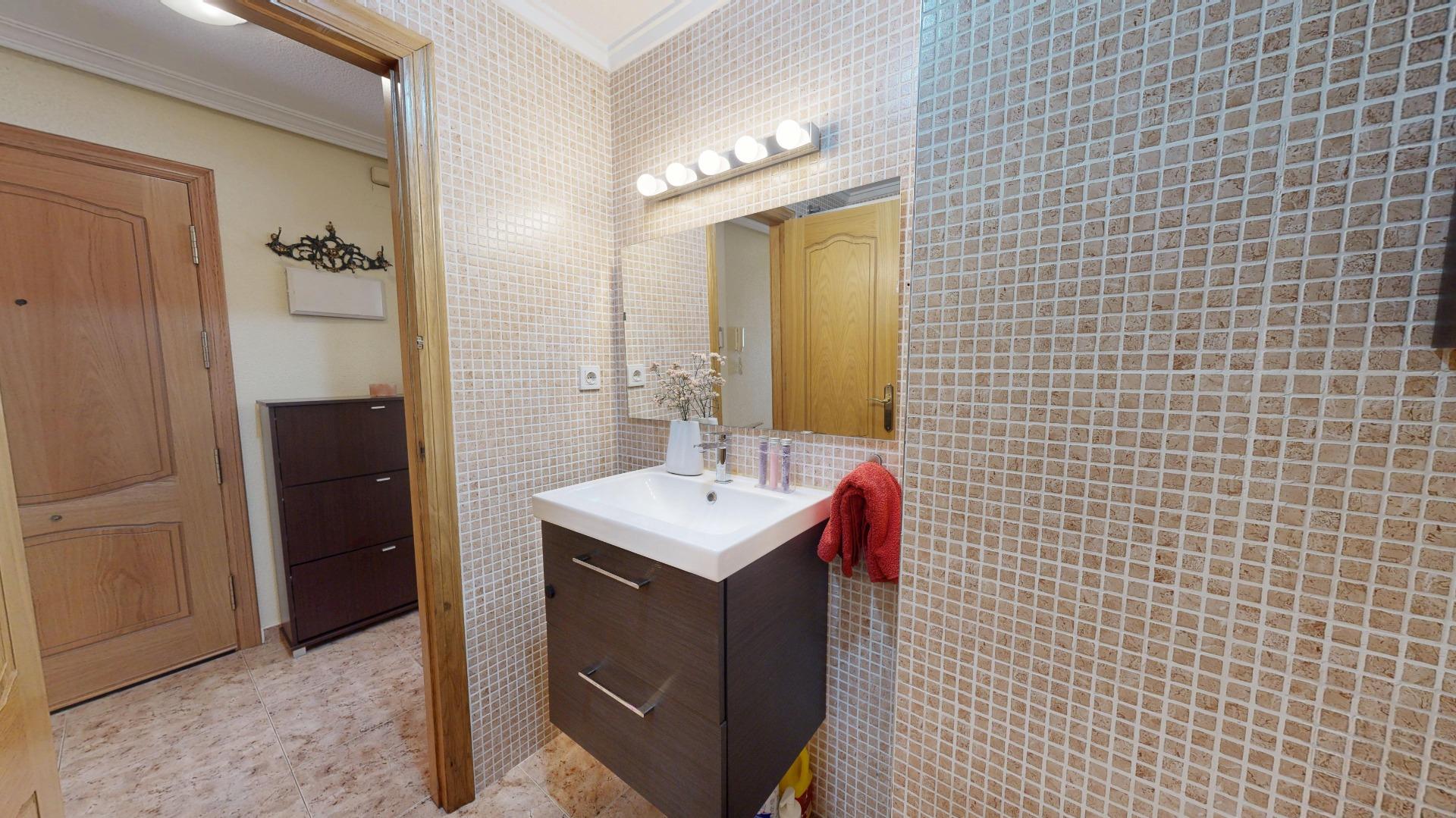 1 Bed, 1 Bath, ApartmentFor Sale, Torrevieja, Alicante